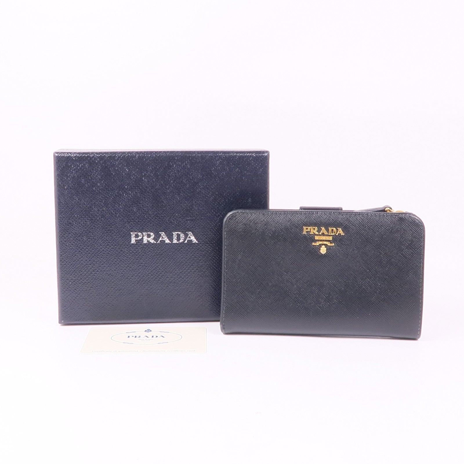PRADA Saffiano皮革Wallet金扣錢包