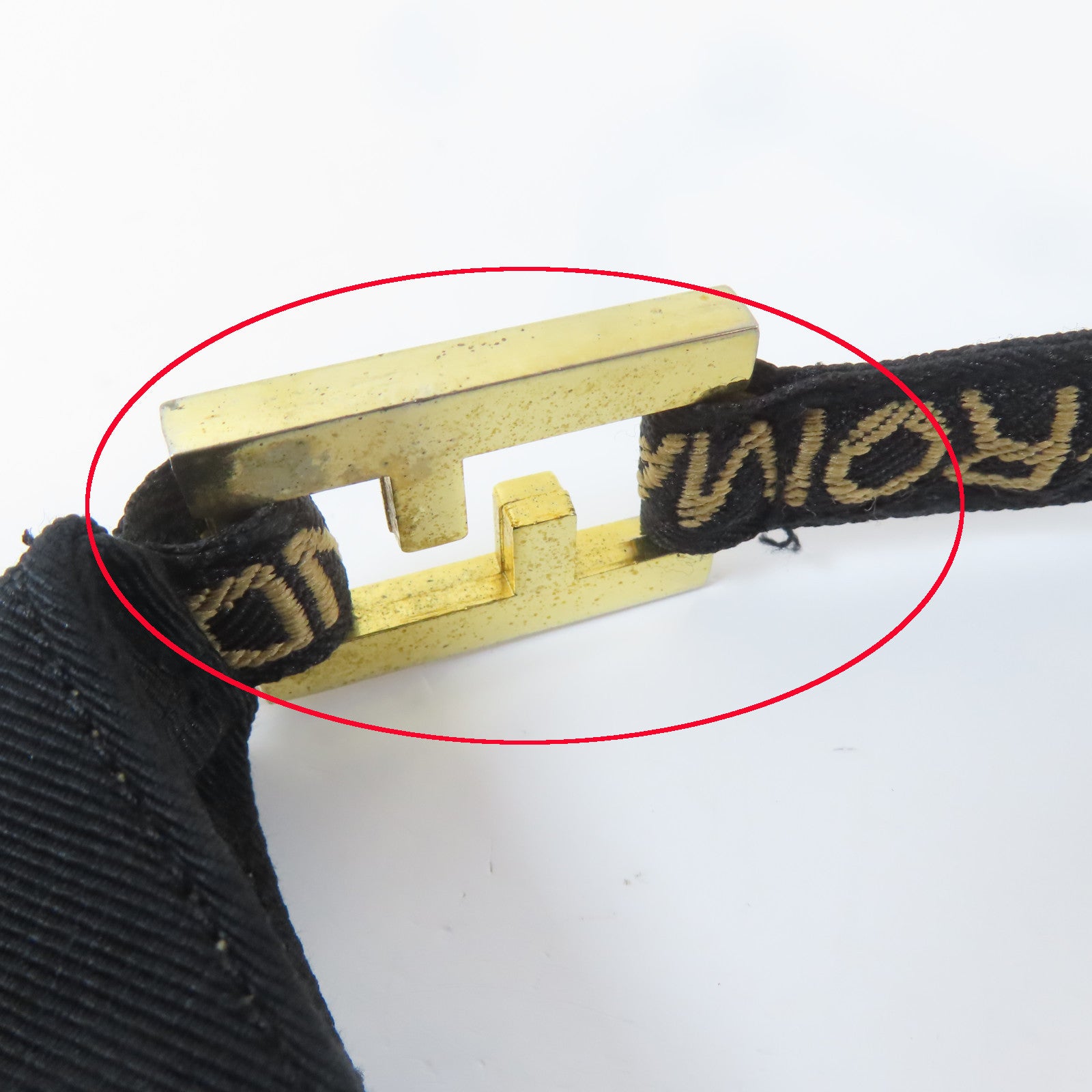 FENDI 帆布Vintage MaMa Baguette金扣肩背袋黑色