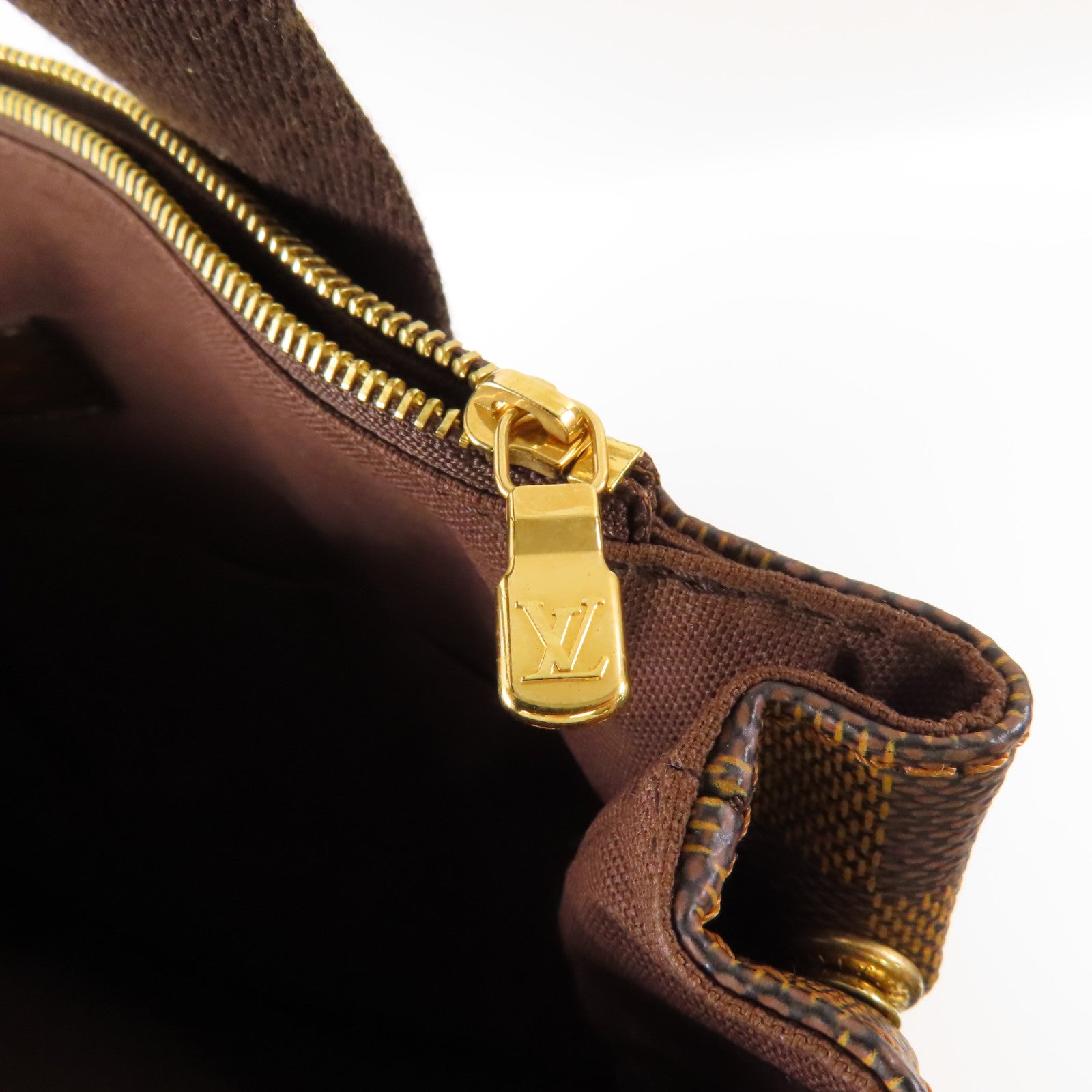 LOUIS VUITTON Damier Beaubourg金扣肩背袋棕色