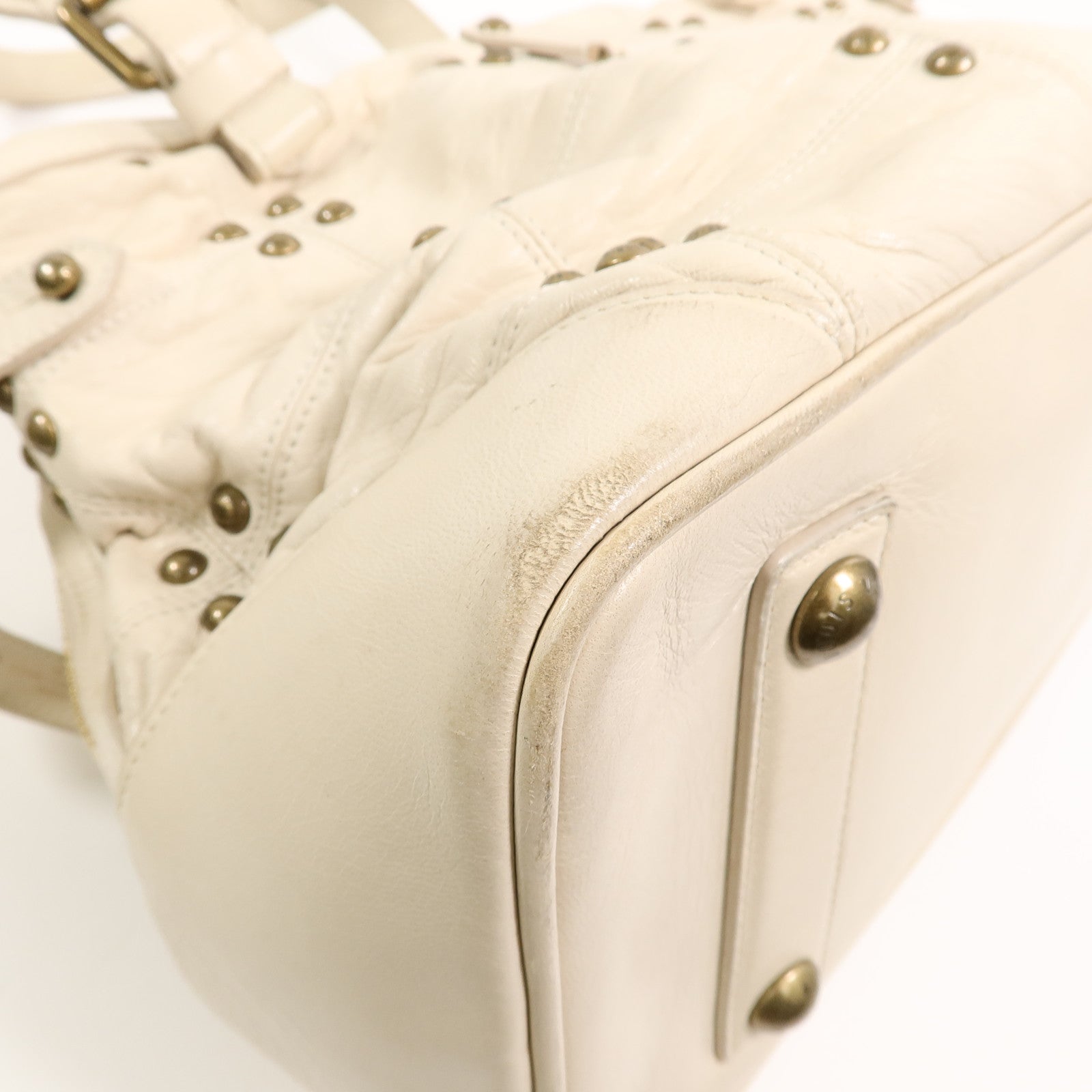 LOUIS VUITTON 羊皮皮革Riveting手挽袋