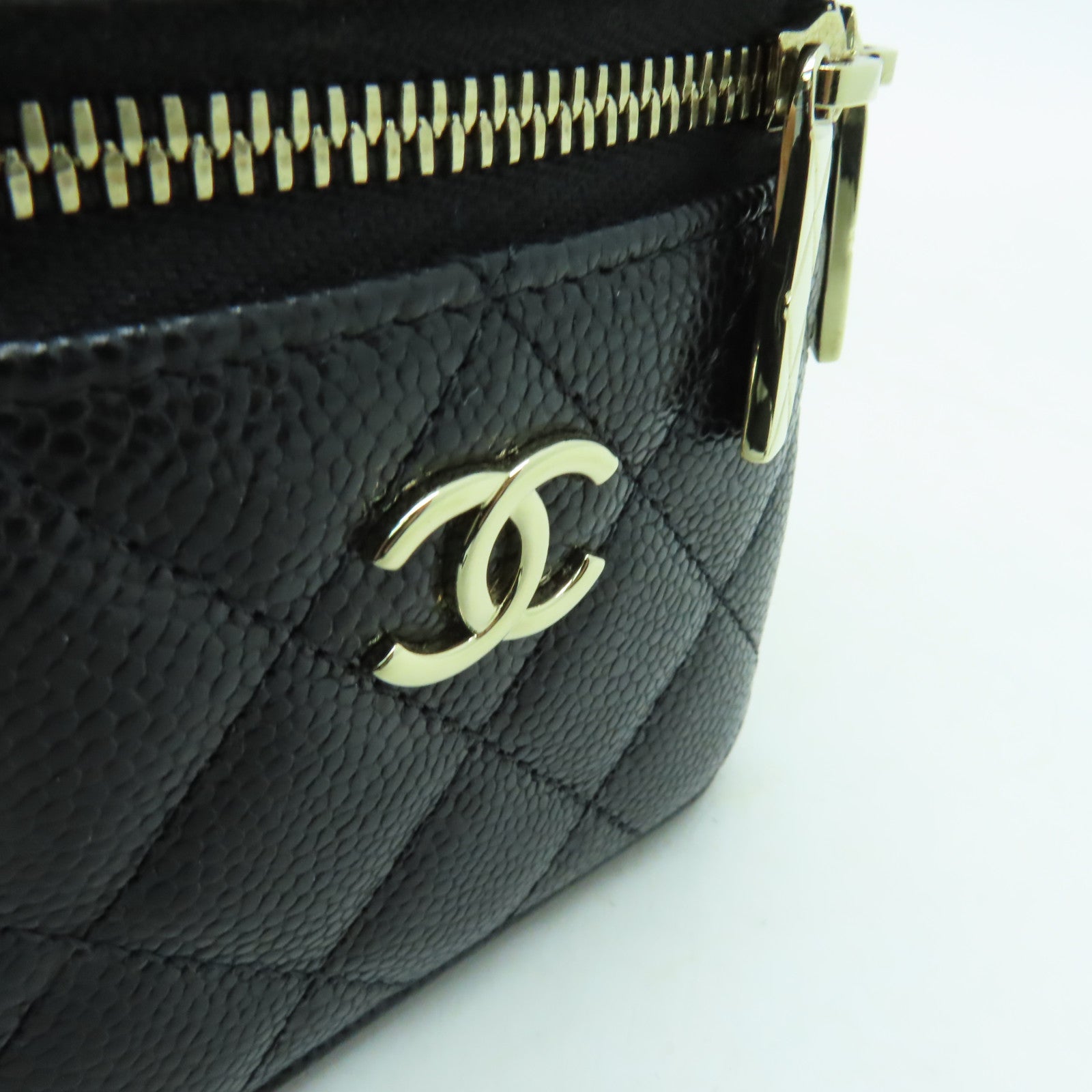 CHANEL 【激減優惠】菱格Caviar皮革Chain Shoulder金扣鏈帶肩背袋黑色