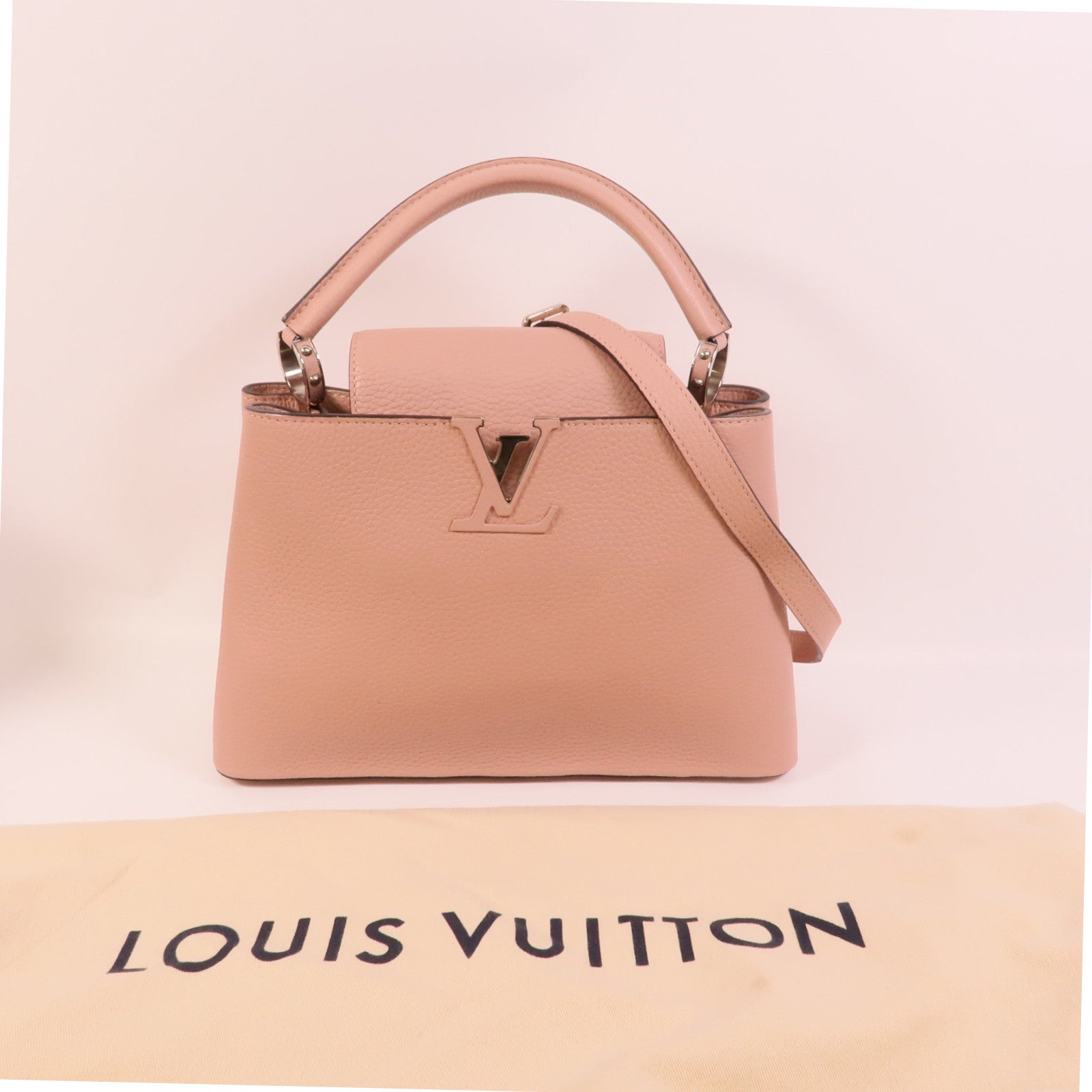 LOUIS VUITTON Taurillon皮革Capueines MM手挽肩背兩用袋