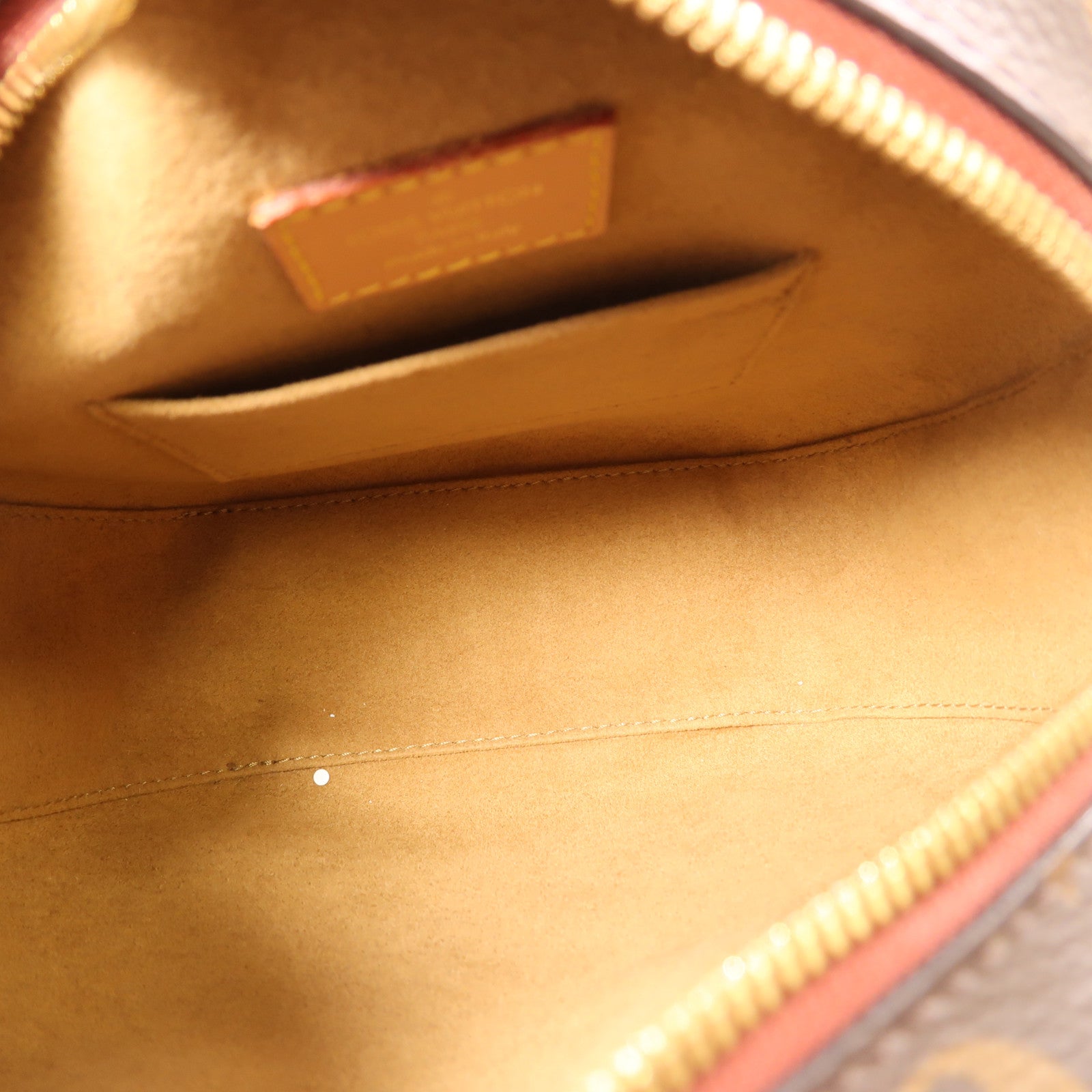 LOUIS VUITTON Monogram Boite Chapeau Souple MM金扣肩背袋
