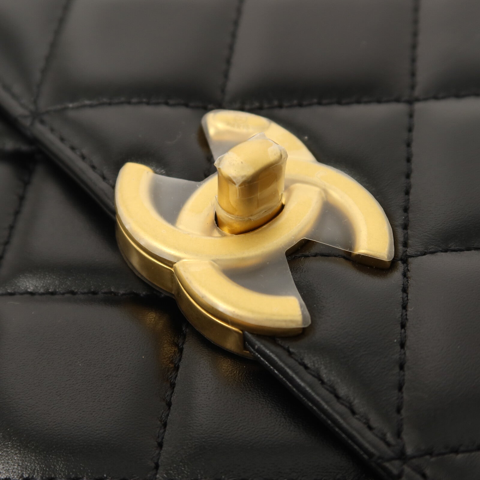 CHANEL 牛皮皮革24C鏈帶手挽肩背兩用袋