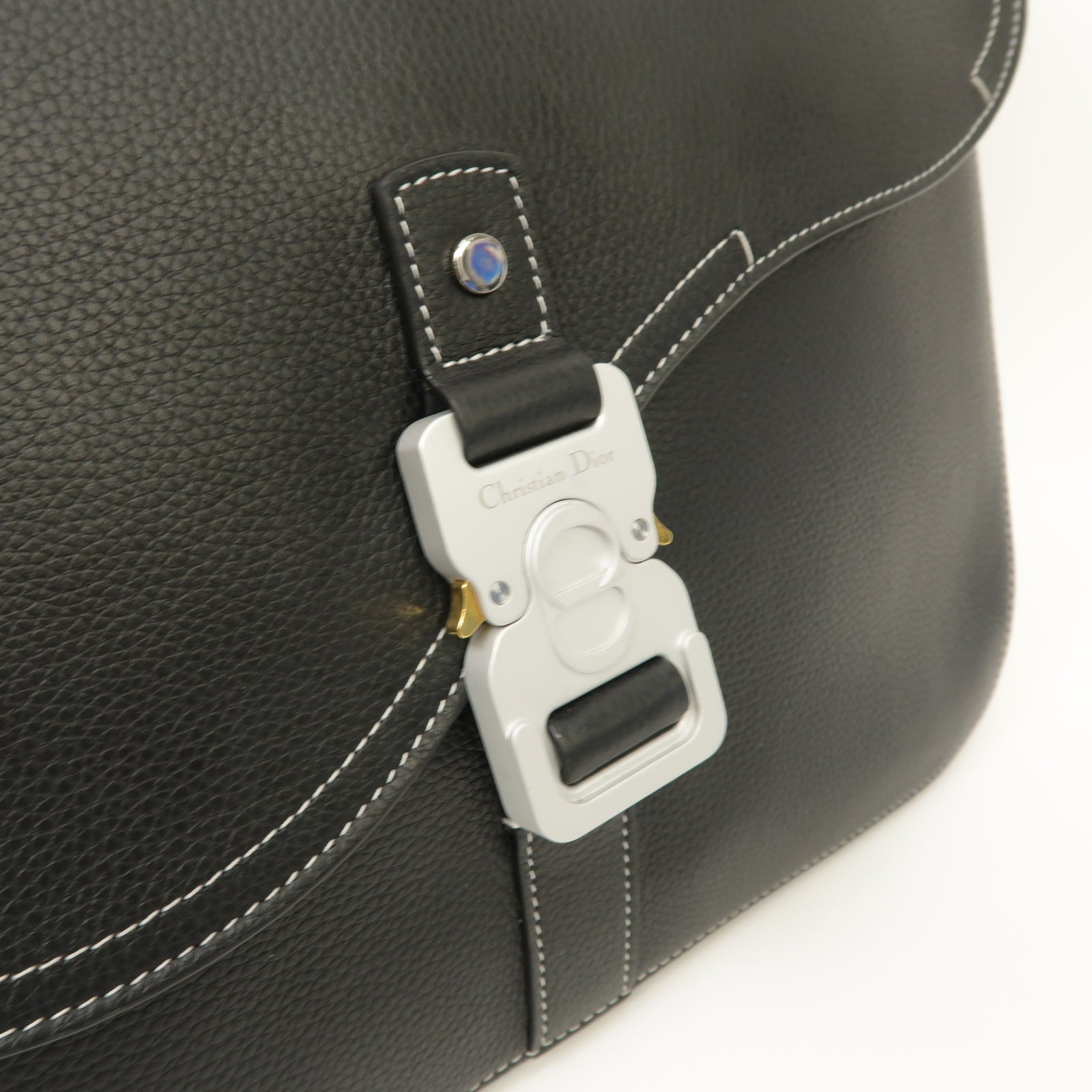 Dior 牛皮皮革Saddle A4 Pouch銀扣手拿包黑色