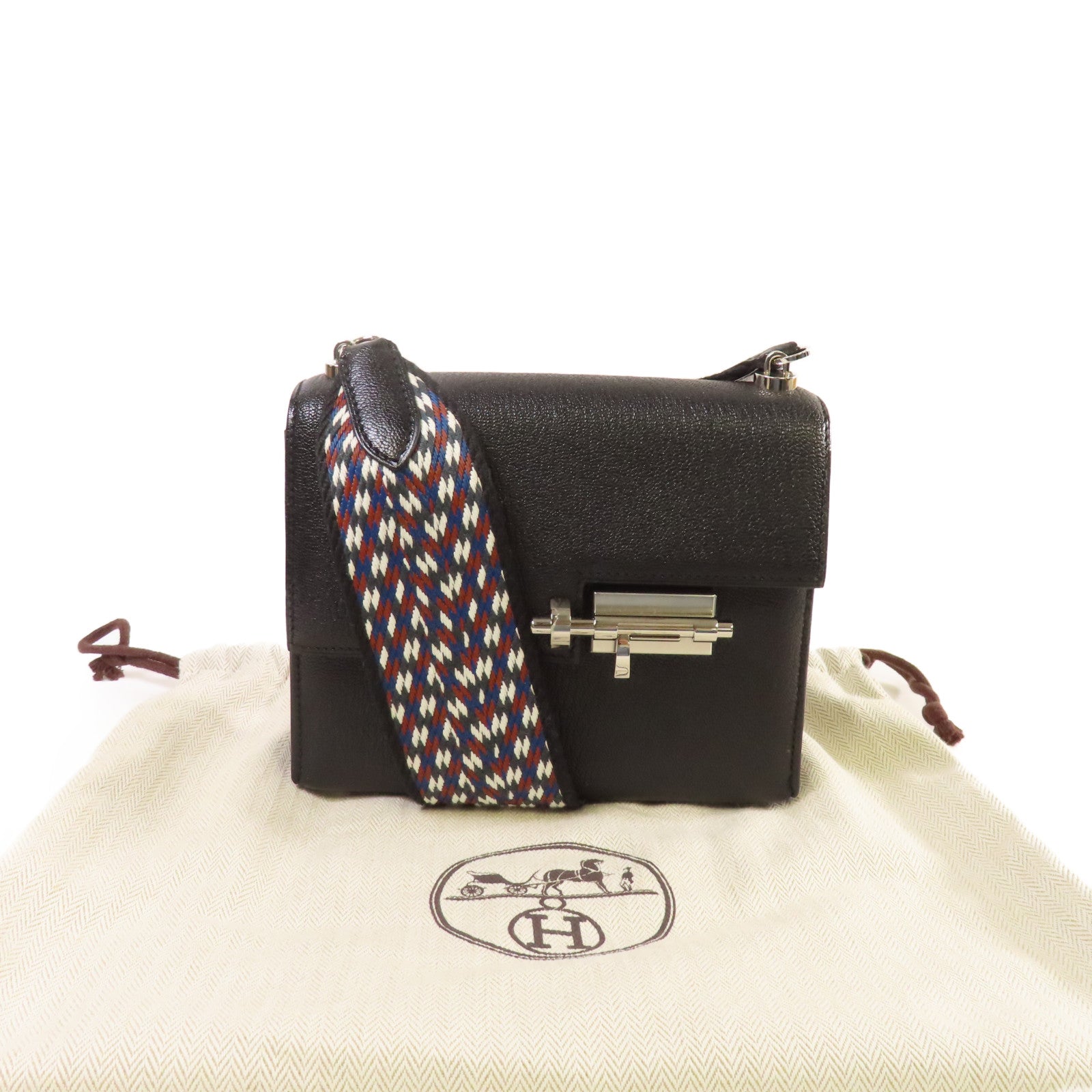 HERMES Chevre皮革Mini Verrou One Shoulder Bag銀扣肩背袋89 Noir黑色
