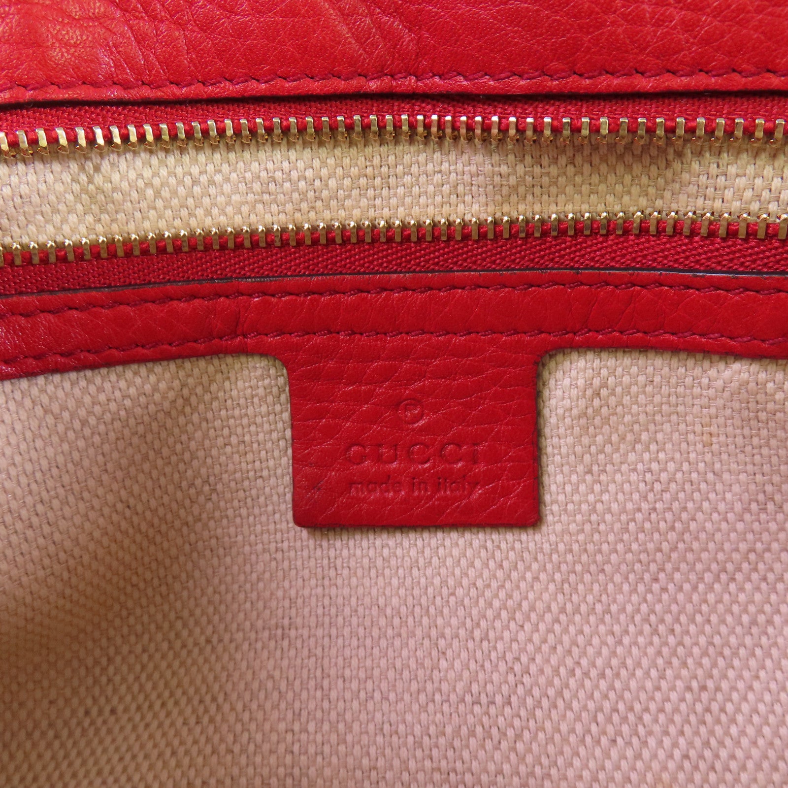GUCCI 牛皮皮革Soho Chain Shoulder金扣鏈帶肩背袋