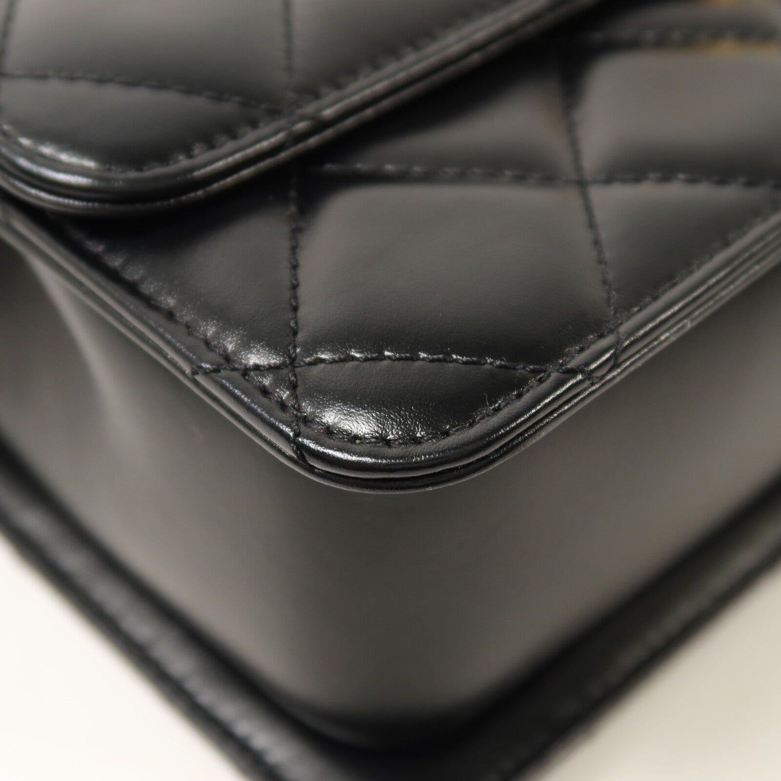 CHANEL 牛皮皮革24C鏈帶手挽肩背兩用袋