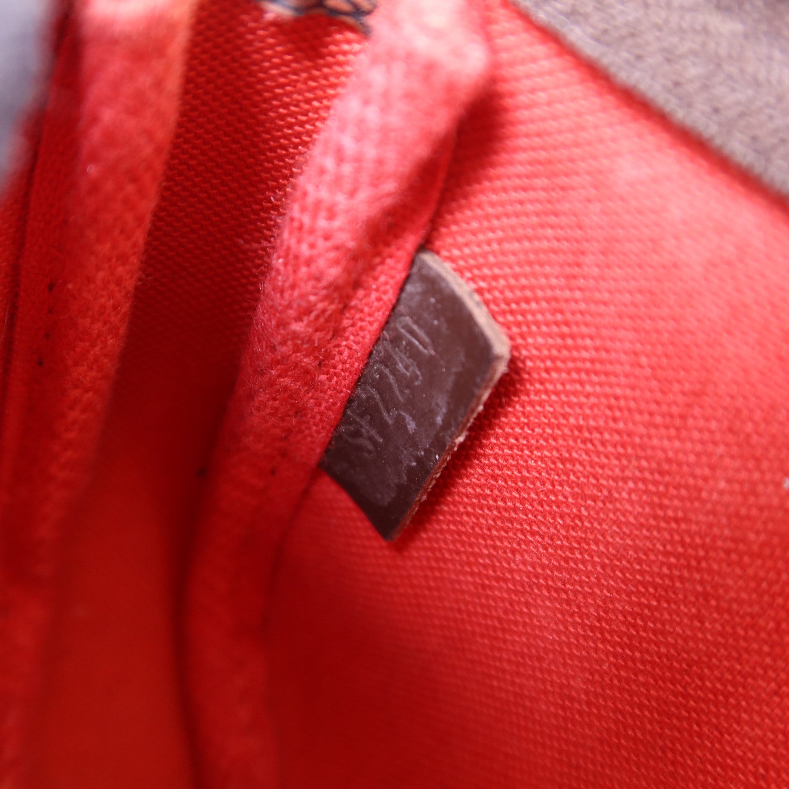 LOUIS VUITTON 【激減優惠】Damier Mini Pochette Accessories 金扣手拿包