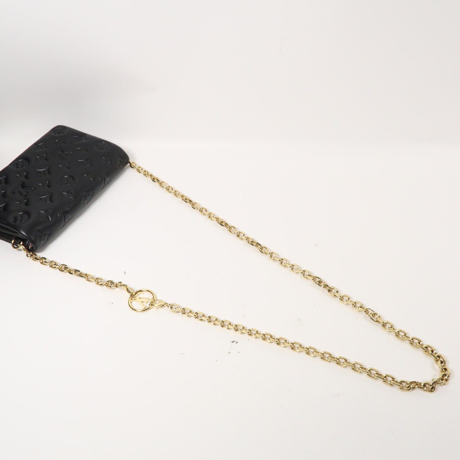 LOUIS VUITTON Monogram Embossed Pochette Coussin金扣鏈帶肩背袋黑色