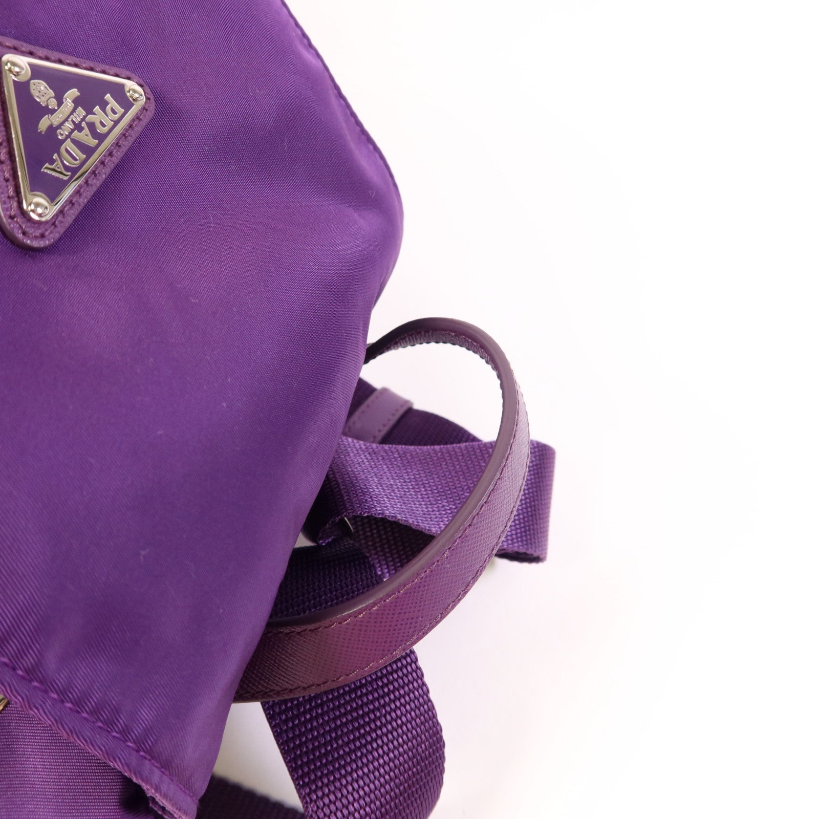PRADA 尼龍Backpack銀扣背包
