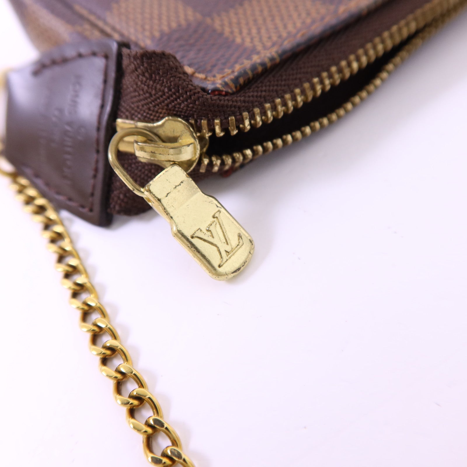 LOUIS VUITTON 【激減優惠】Damier Mini Pochette Accessories 金扣手拿包