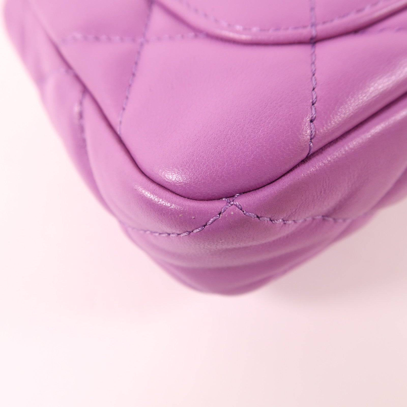 CHANEL 【激減優惠】羊皮皮革Mini Flap Bag金扣肩背袋