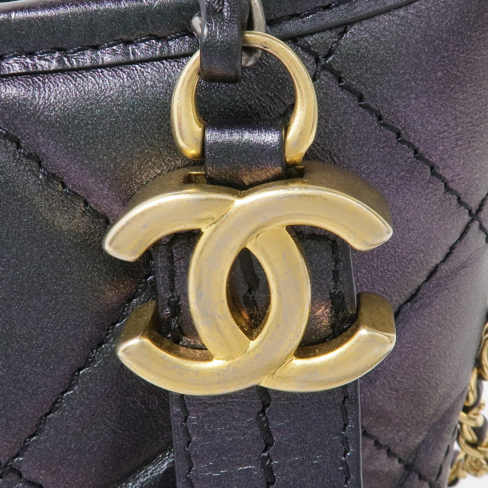 CHANEL 牛皮皮革Gabrielle Small鏈帶肩背袋