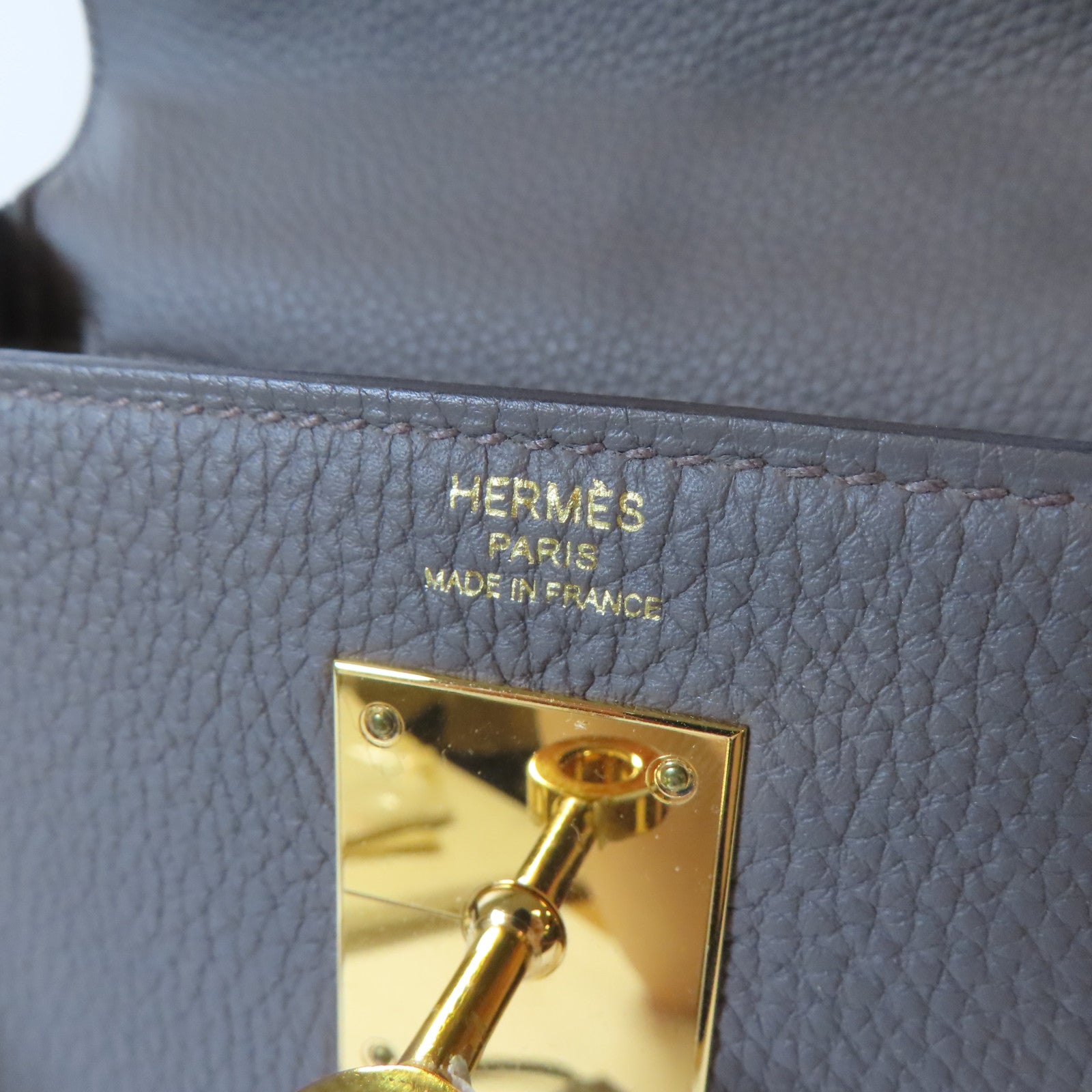 HERMES Clemence皮革Kelly28金扣手挽肩背兩用袋Etain/灰色