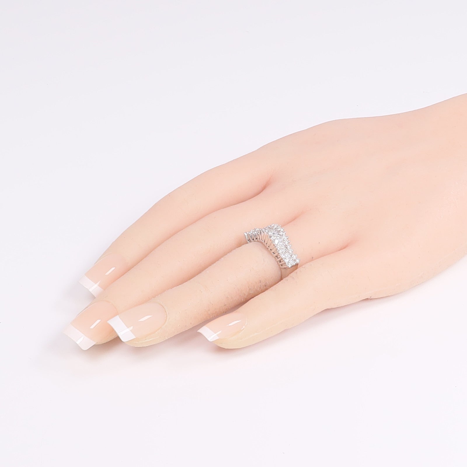JEWELRY 18K白金Diamond Ring鑽石戒指