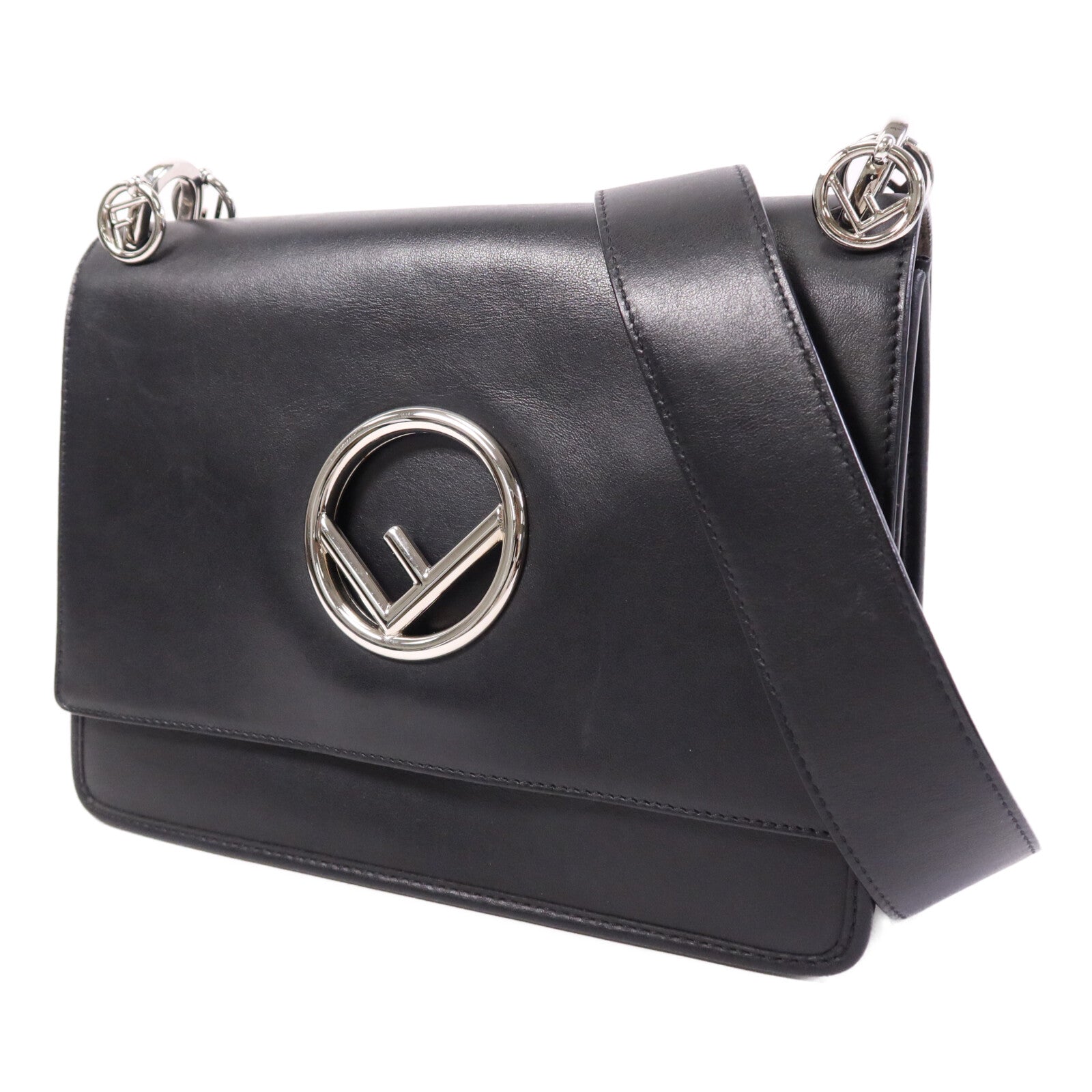 FENDI 牛皮皮革Kan I銀扣肩背袋