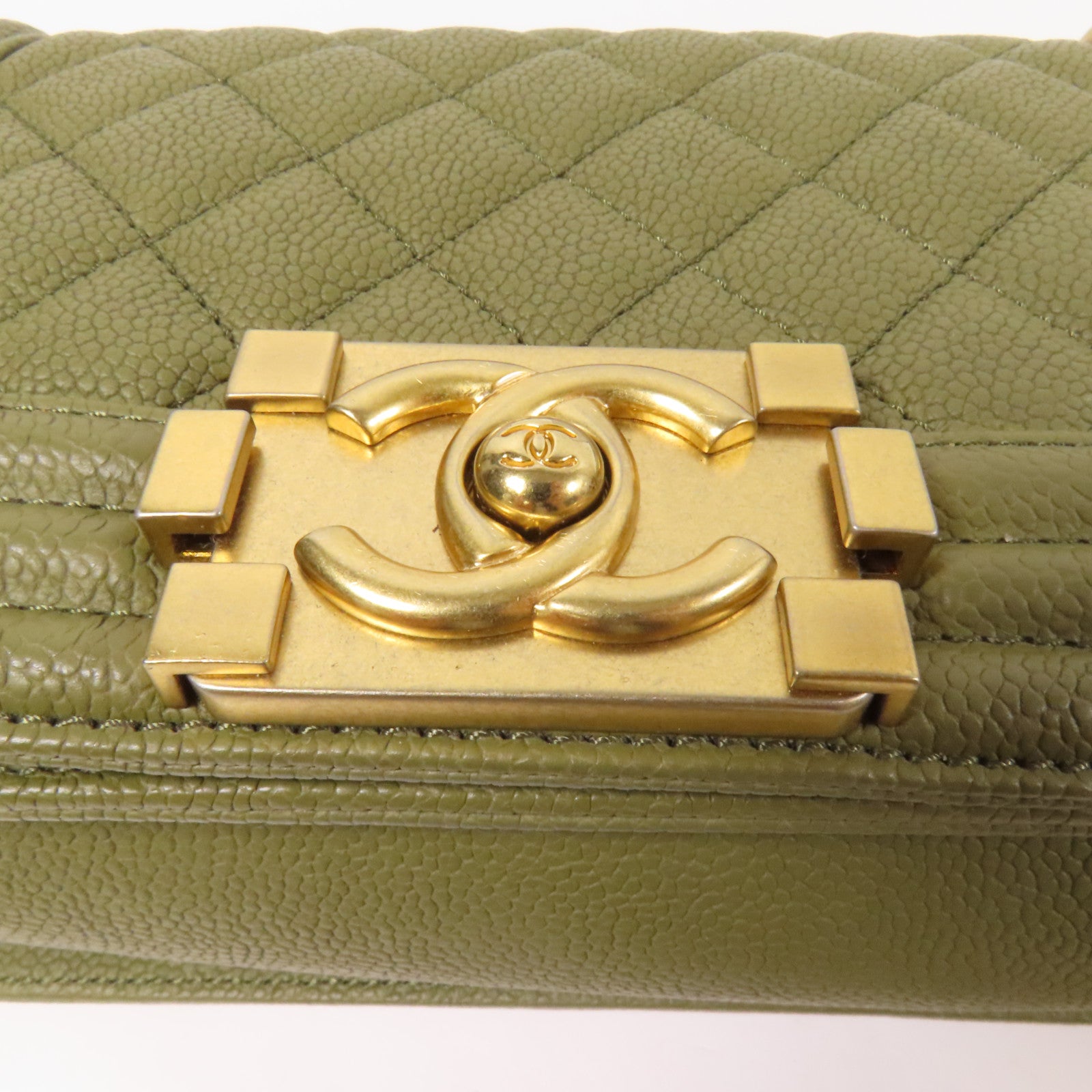 CHANEL 牛皮皮革Boy 20金扣鏈帶肩背袋