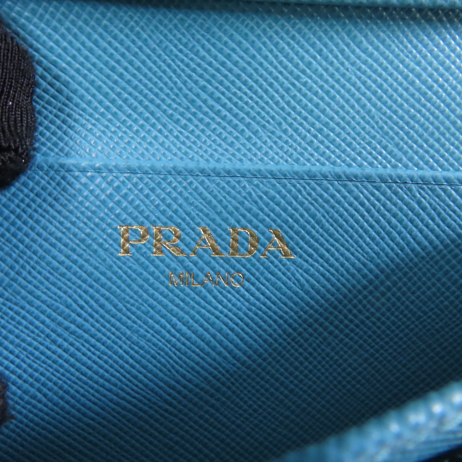 PRADA Saffiano皮革Card Case金扣卡片套藍色