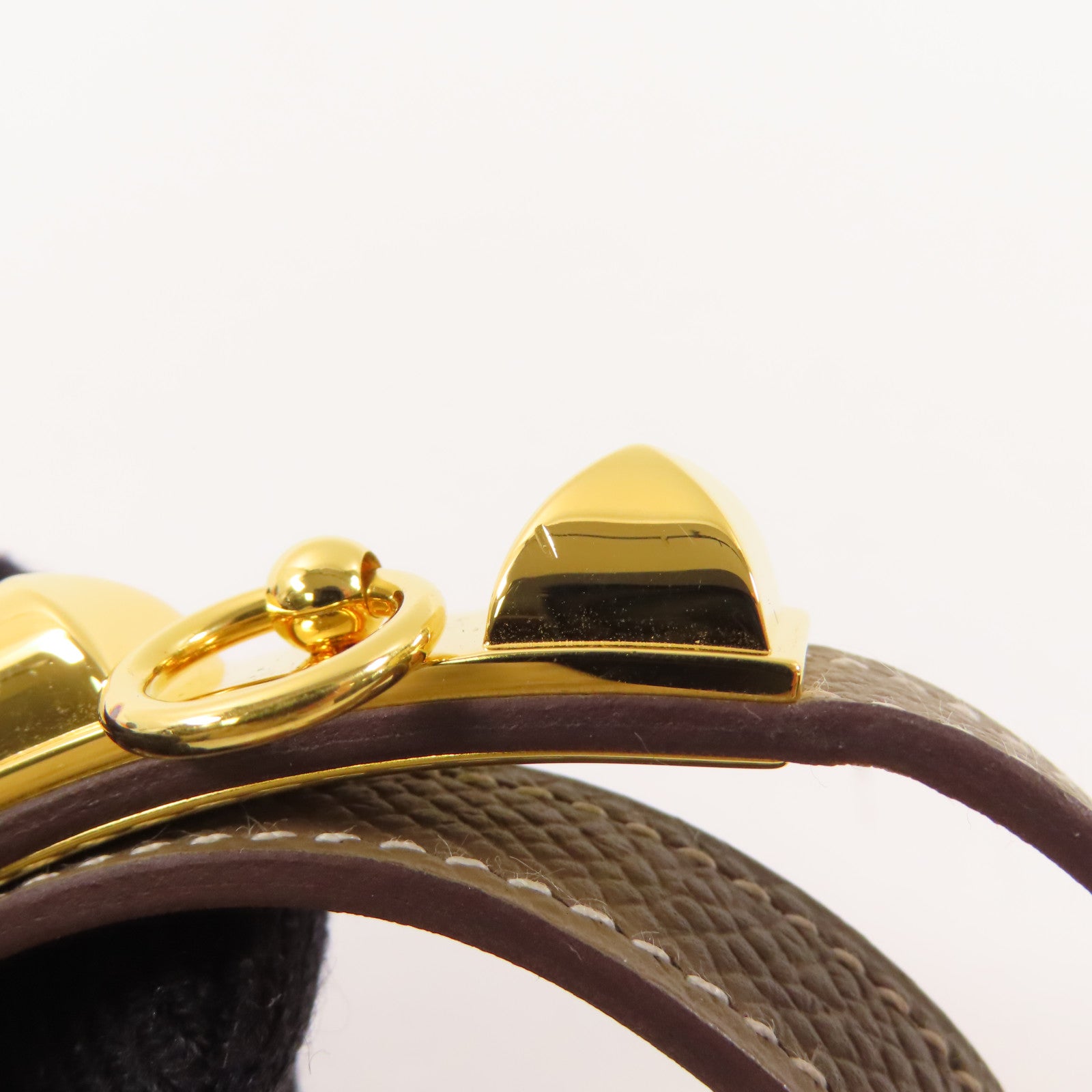 HERMES Epsom皮革Rivale Double Tour金扣手鐲Etoupe