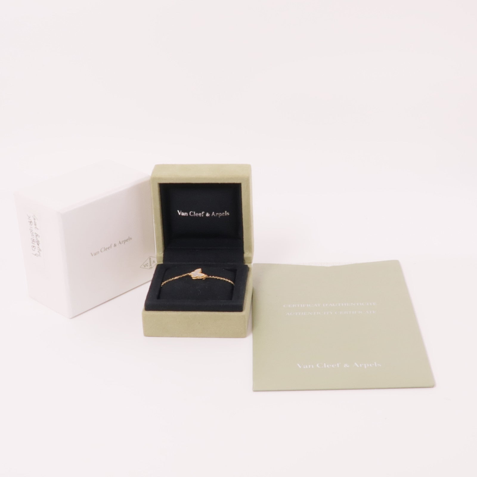 Van Cleef & Arpels 18K黃金Sweet Butterflies珍珠母貝手鍊貝殻色