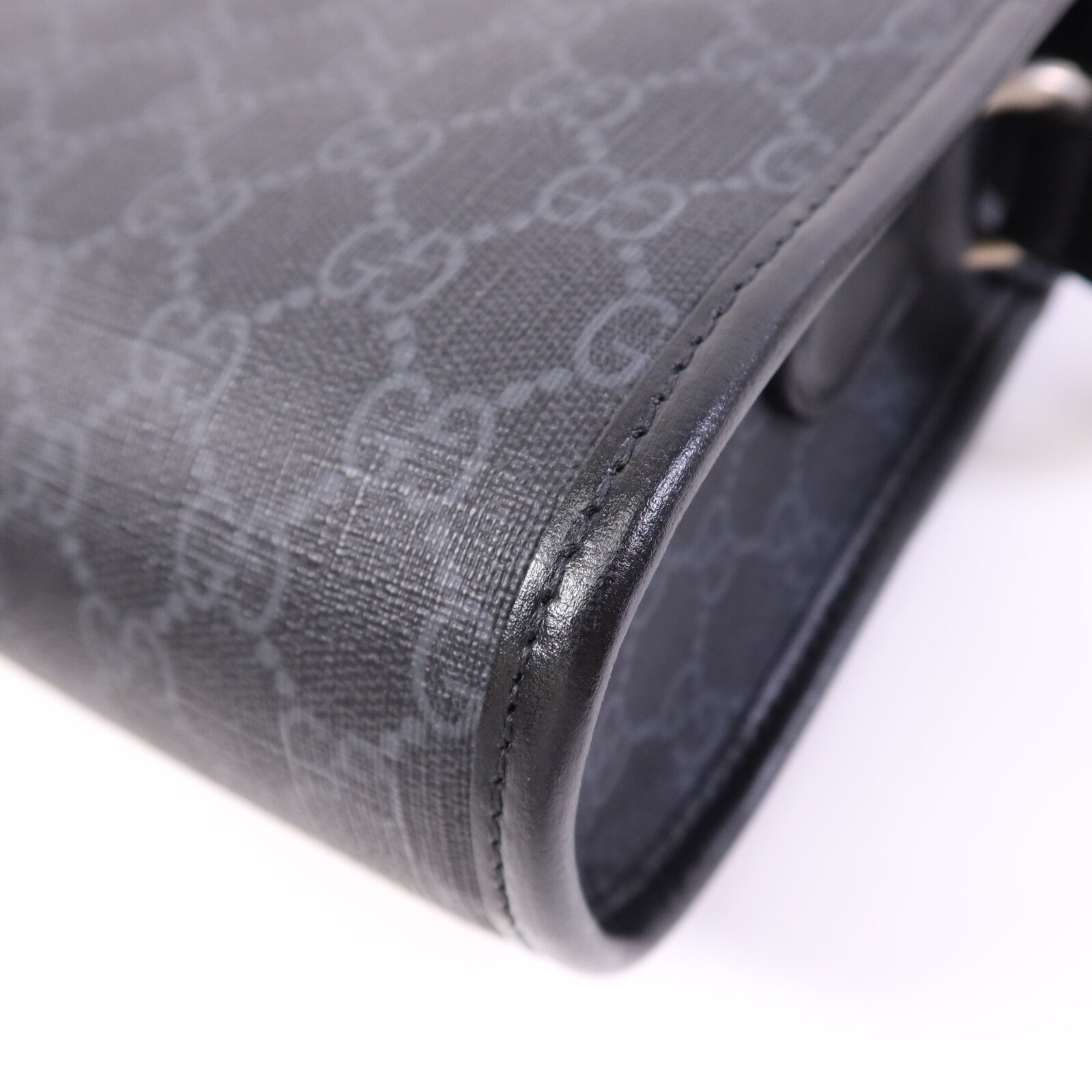 GUCCI 【激減優惠】塗層帆布GG Supreme Interlocking銀扣肩背袋