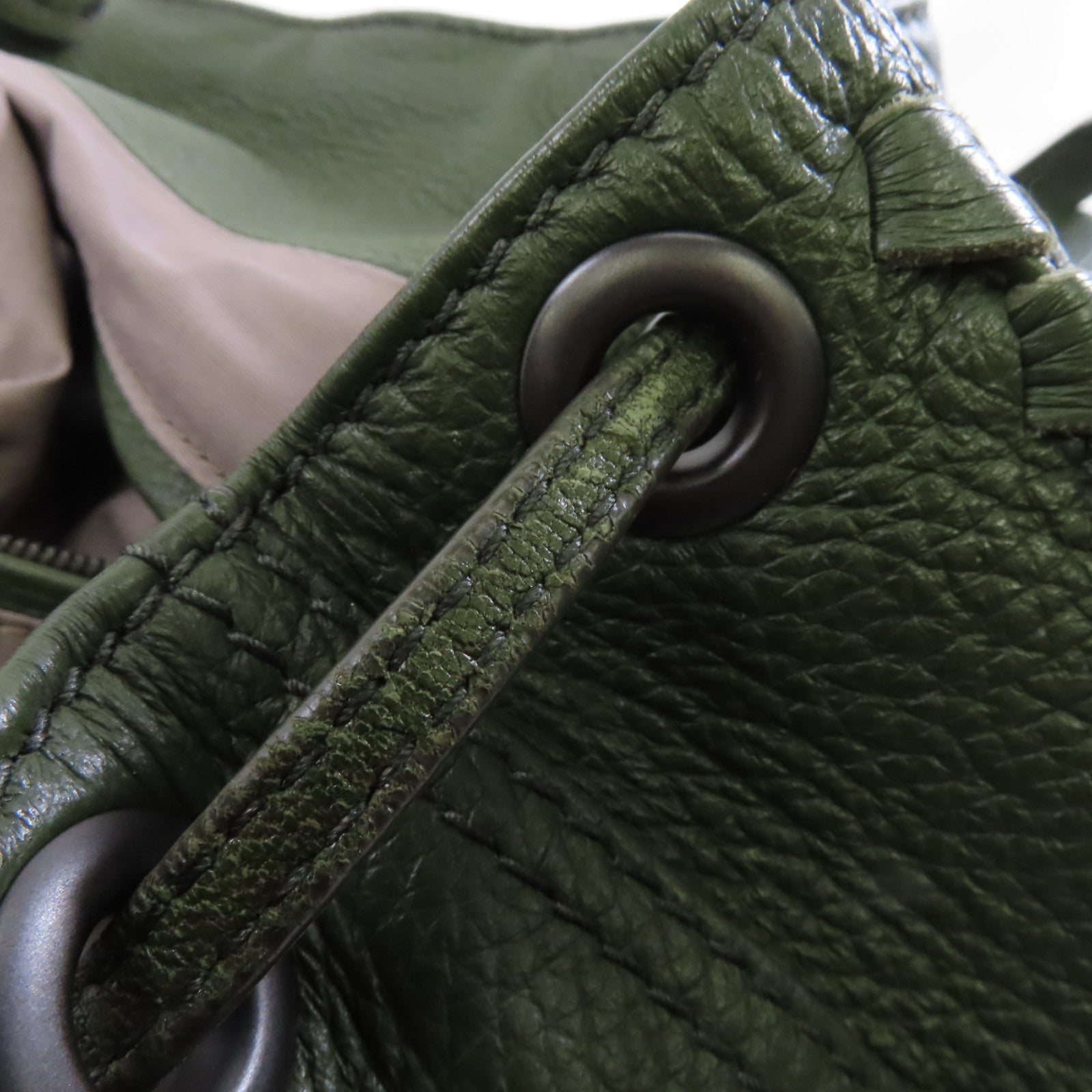 BOTTEGA VENETA 牛皮皮革Rucksack背包墨綠色