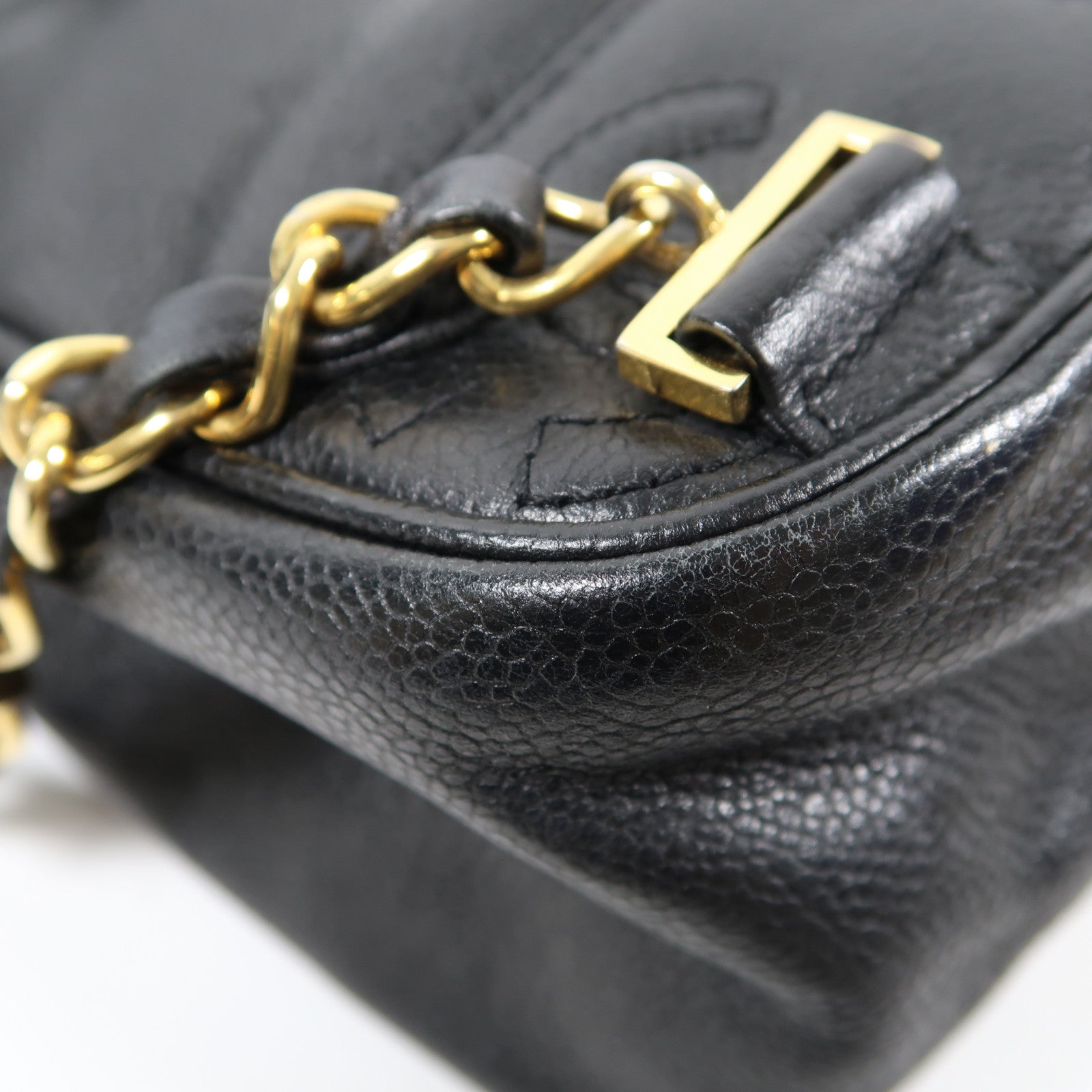 CHANEL Caviar皮革Triple CC Backpack金扣背包黑色