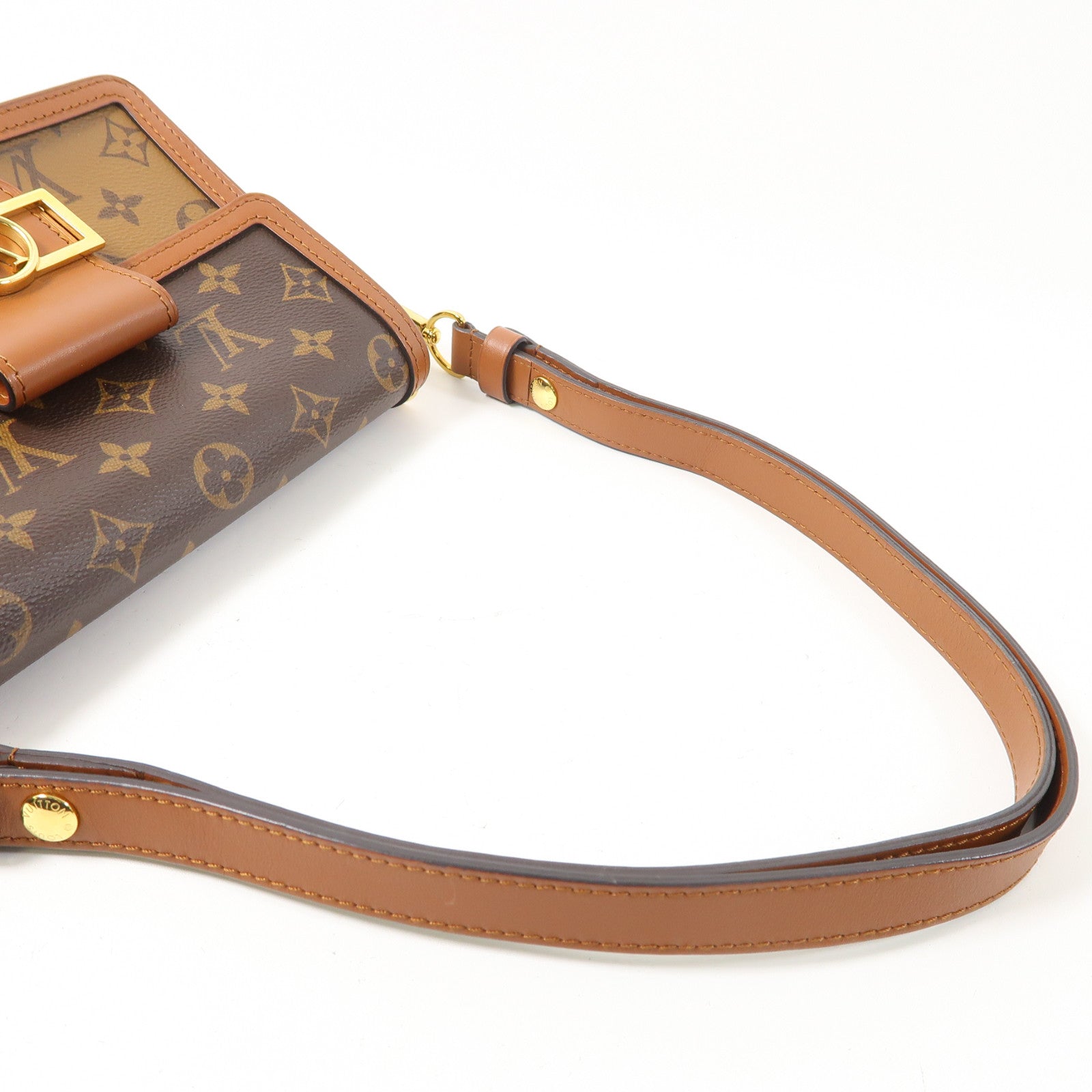 LOUIS VUITTON Monogram Reverse Mini Dauphine金扣肩背袋棕色