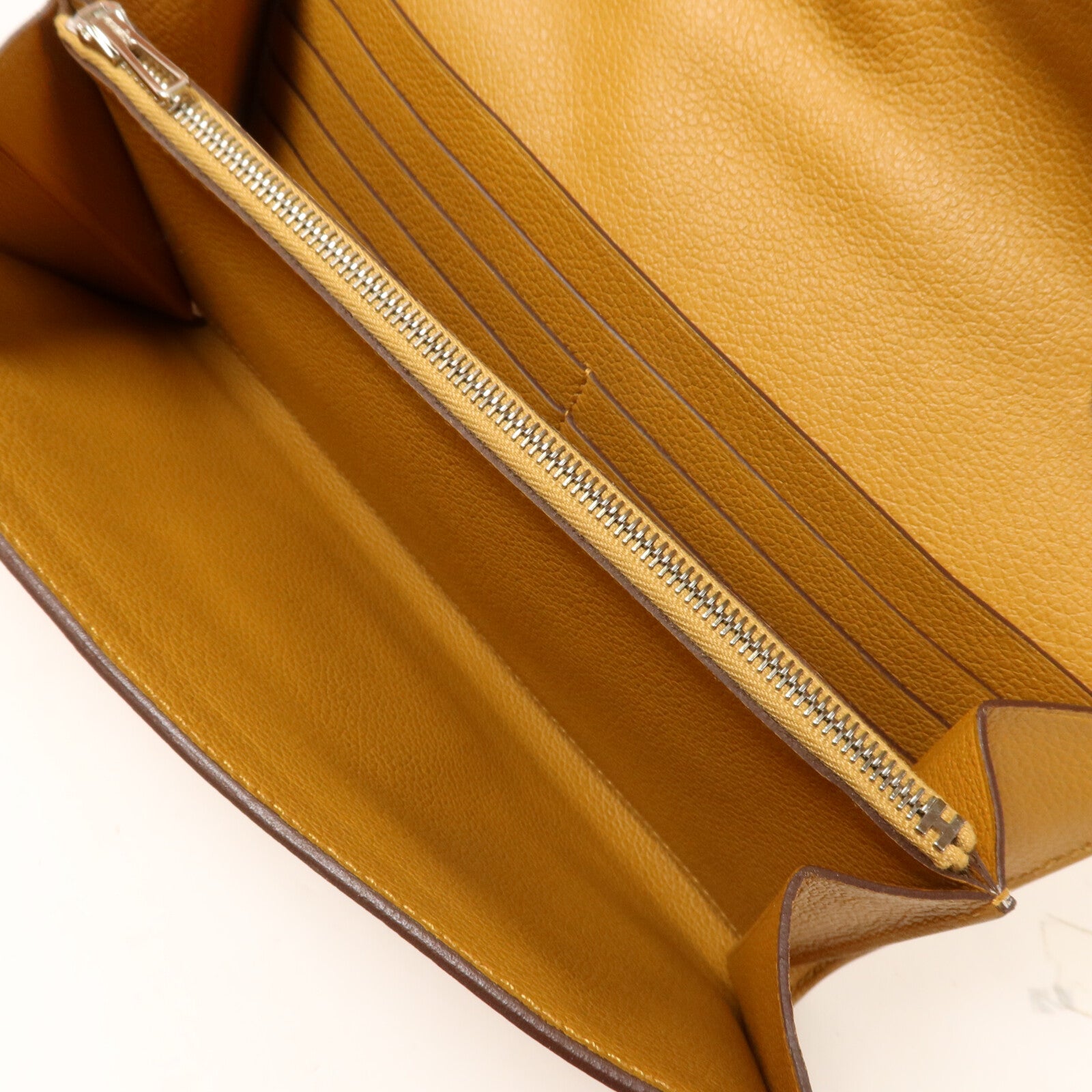 HERMES Chevre皮革Constance To Go肩背袋Caramel