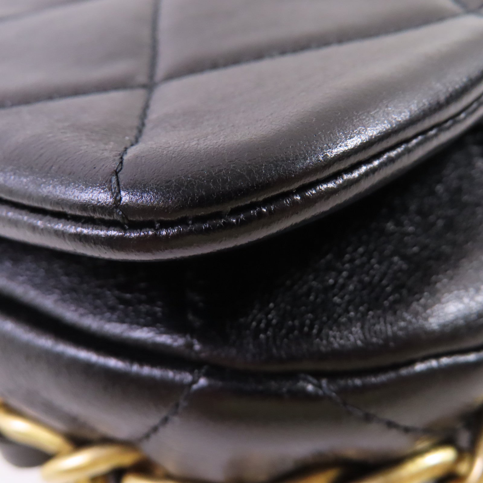 CHANEL 菱格牛皮皮革Chain Shoulder Bag金扣鏈帶肩背袋黑色