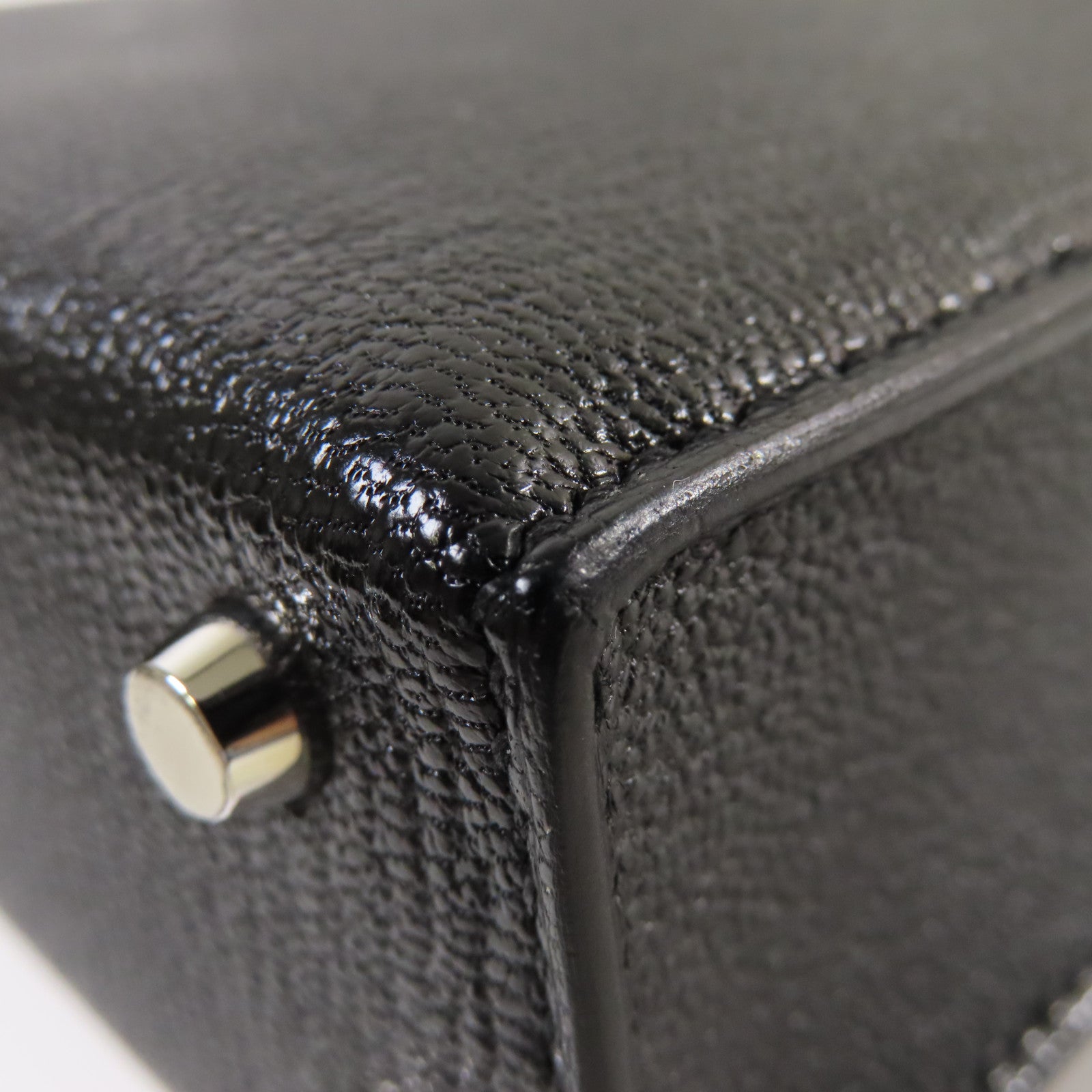 HERMES Chevre皮革Mini Verrou One Shoulder Bag銀扣肩背袋89 Noir黑色