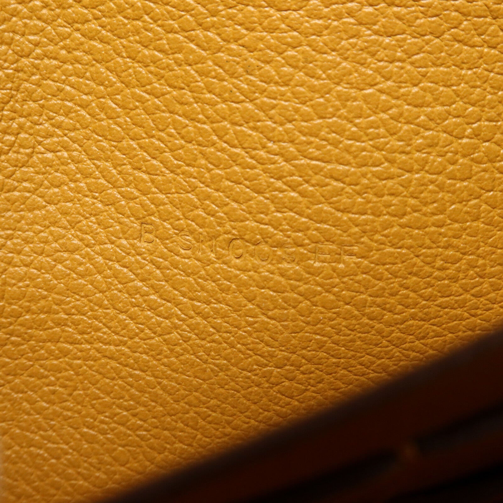 HERMES Chevre皮革Constance To Go肩背袋Caramel
