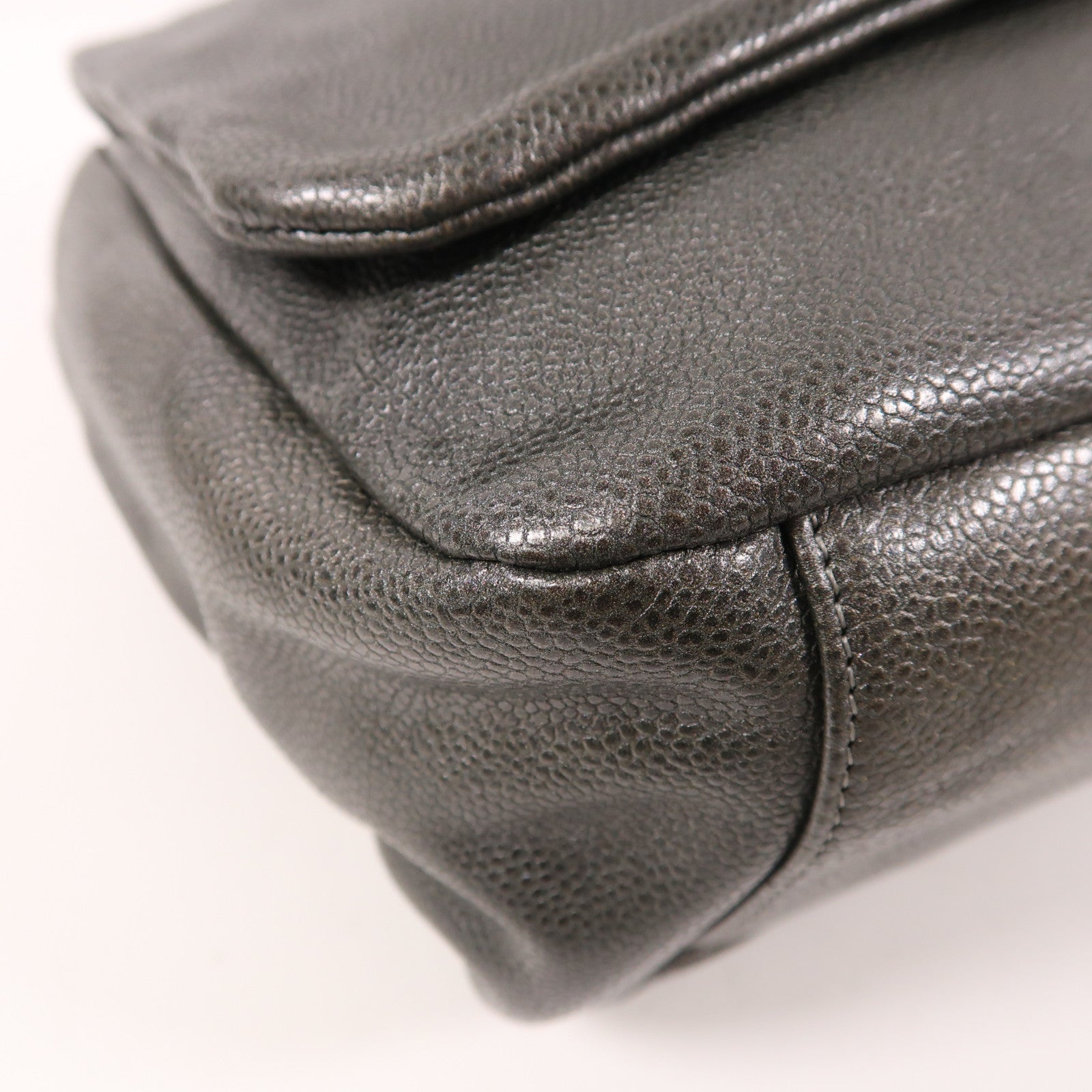 CHANEL 牛皮皮革Hand Bag銀扣手挽袋灰銀色