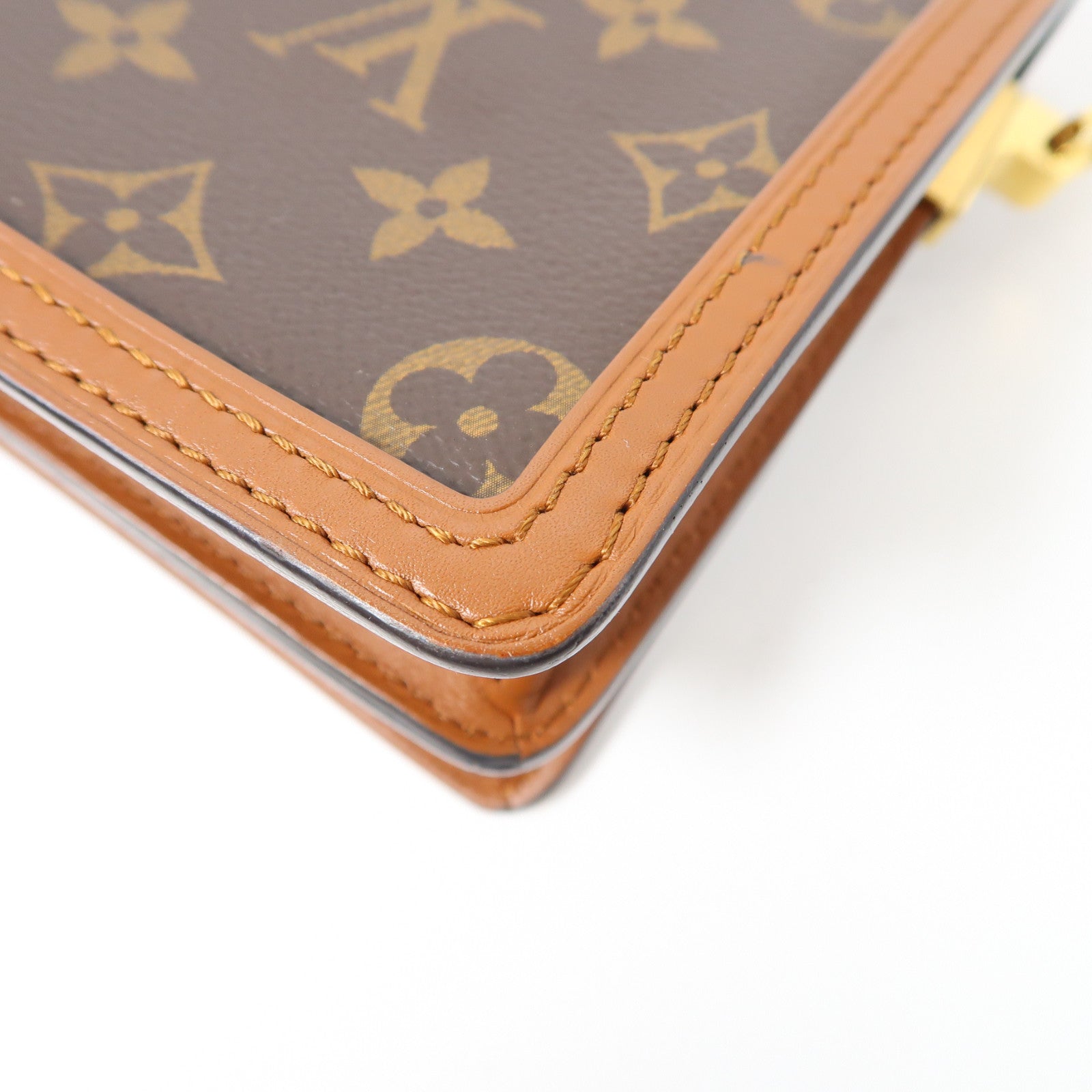 LOUIS VUITTON Monogram Reverse Mini Dauphine金扣肩背袋棕色