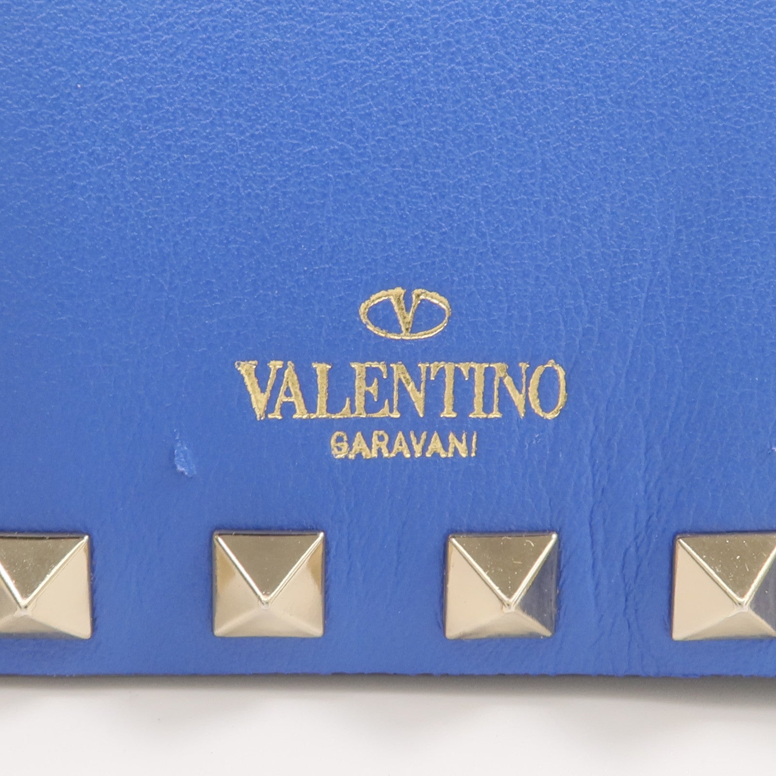 Valentino 牛皮皮革Rockstud Passport Case護照套