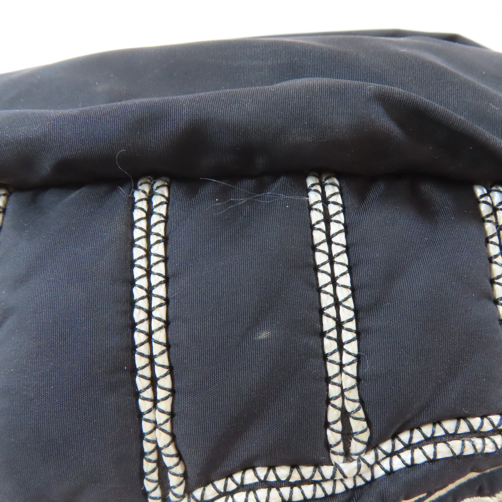CHANEL 尼龍Waist Bag銀扣腰包黑色