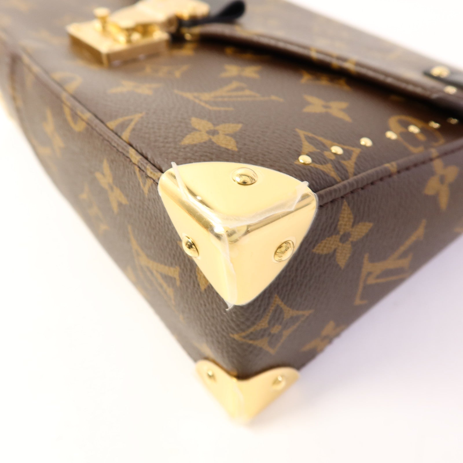 LOUIS VUITTON Monogram Trunkie金扣肩背袋