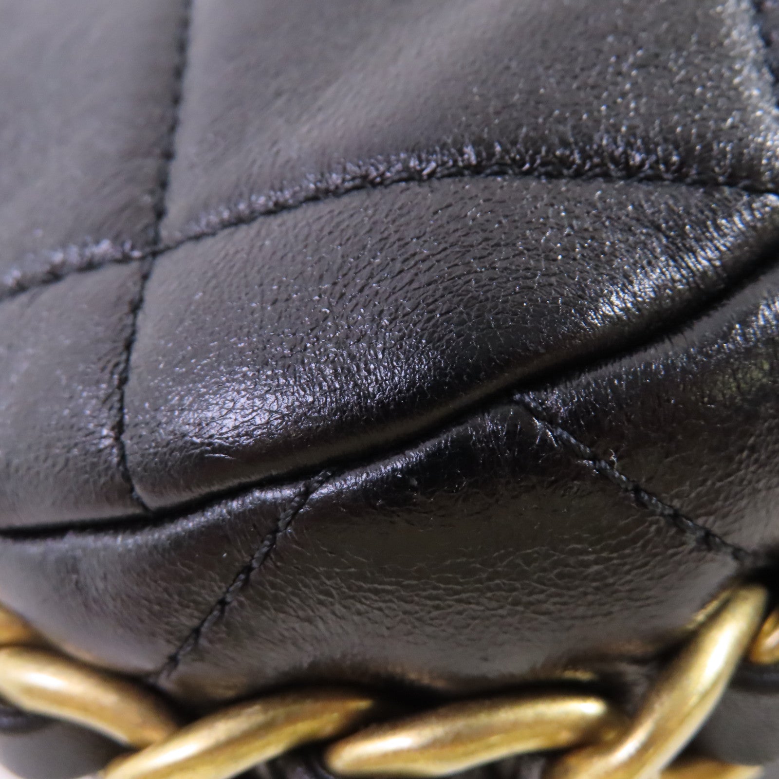 CHANEL 菱格牛皮皮革Chain Shoulder Bag金扣鏈帶肩背袋黑色