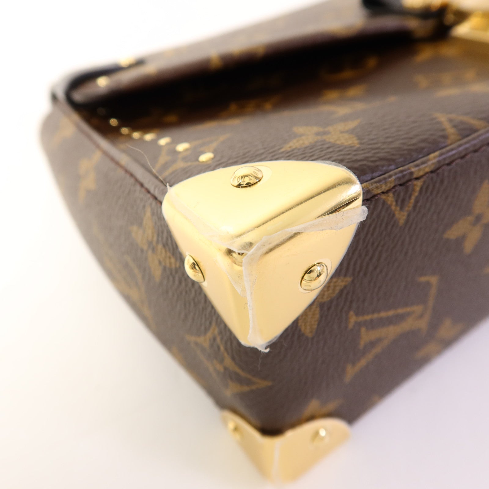 LOUIS VUITTON Monogram Trunkie金扣肩背袋