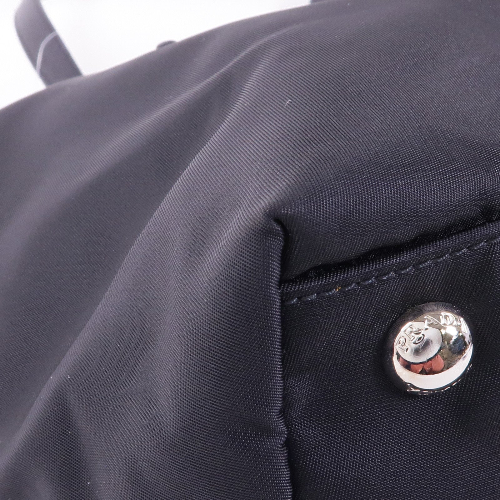 PRADA 尼龍Shoulder Tote銀扣肩背袋/手挽袋