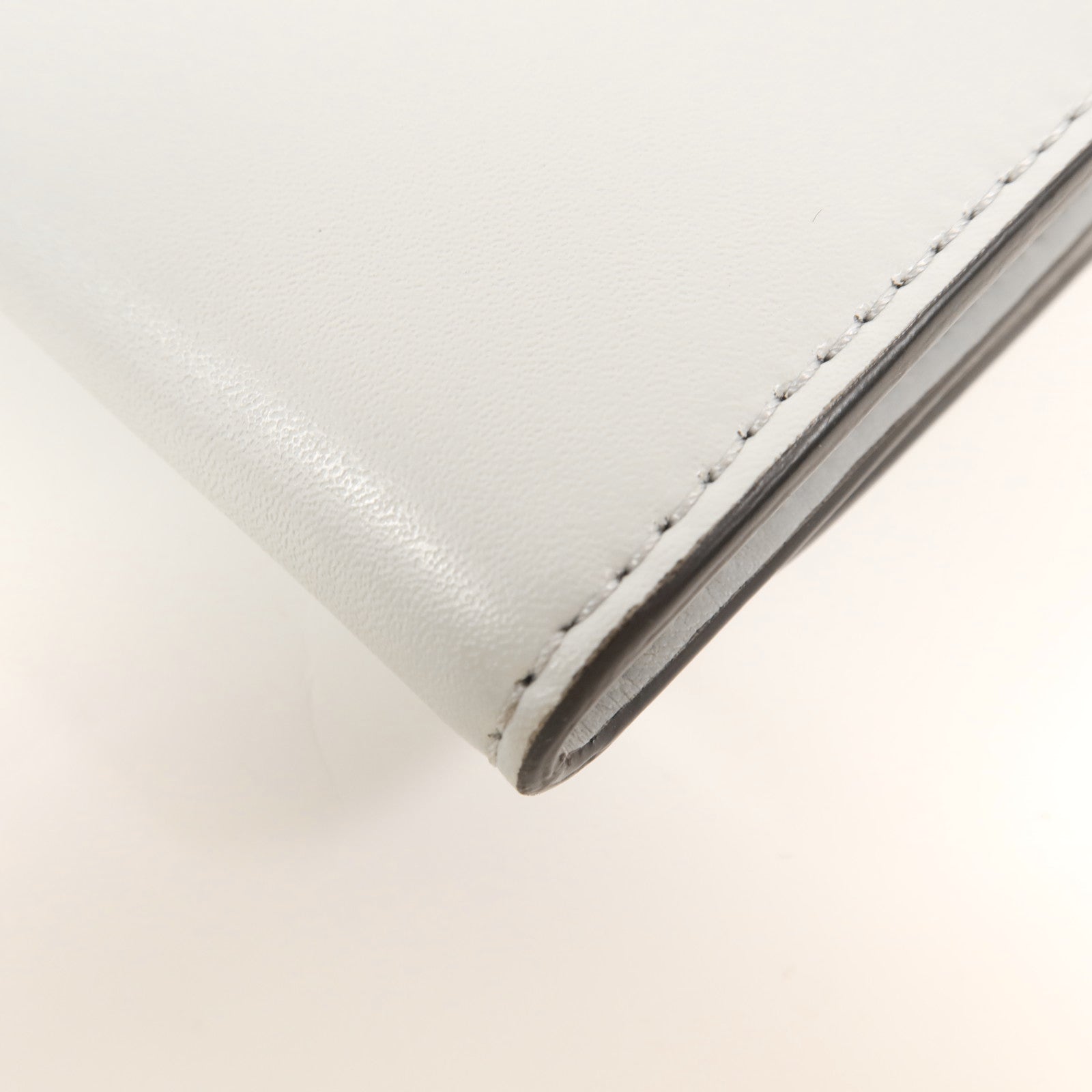 FENDI 牛皮皮革Wallet On Chain銀扣鏈帶肩背袋