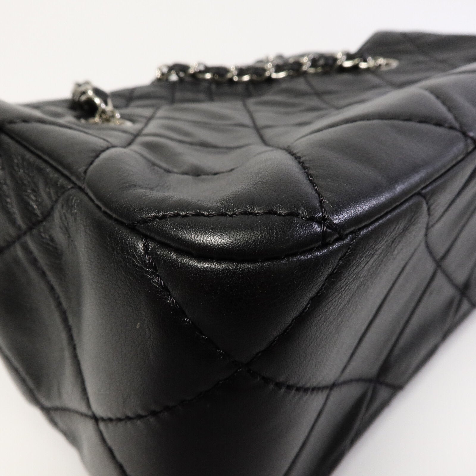 CHANEL 牛皮皮革Chain Shoulder鏈帶肩背袋