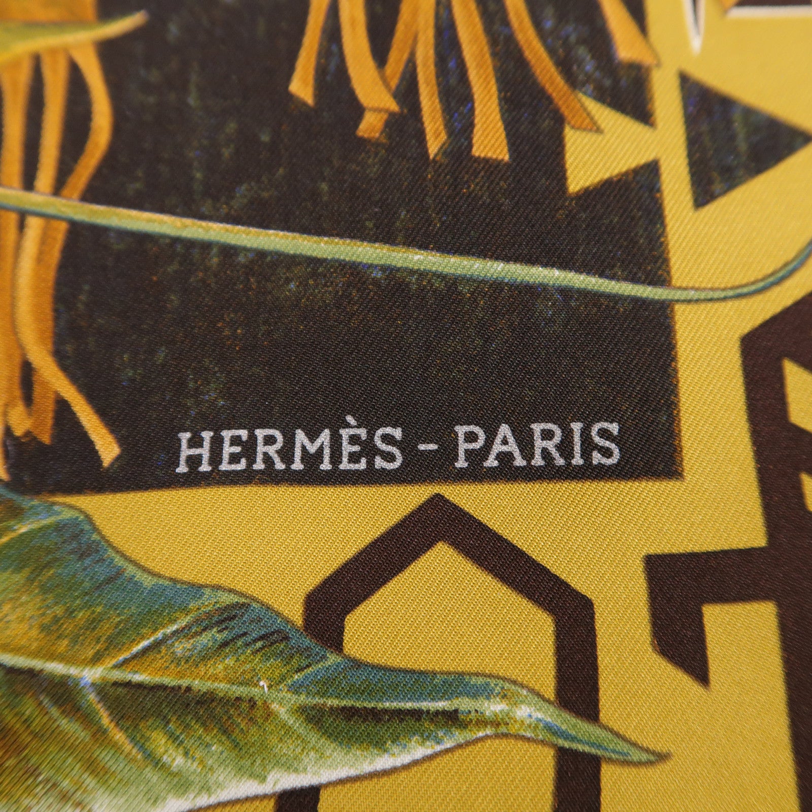 HERMES 絲質Scarf絲巾