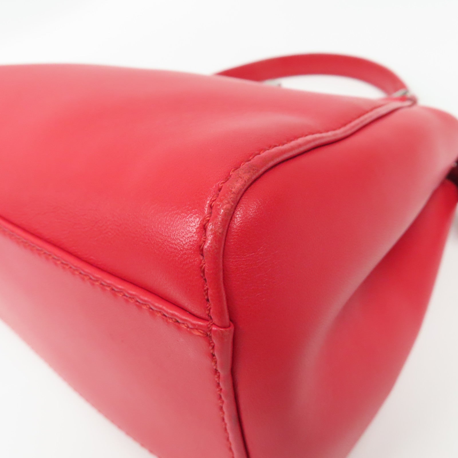 FENDI 羊皮皮革Mini Peekaboo銀扣手挽肩背兩用袋紅色