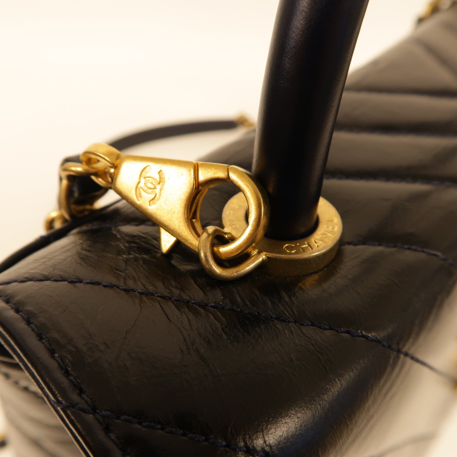 CHANEL **【激減優惠】斜紋Aged Calf皮革Coco Handle金扣手挽肩背兩用袋深藍色
