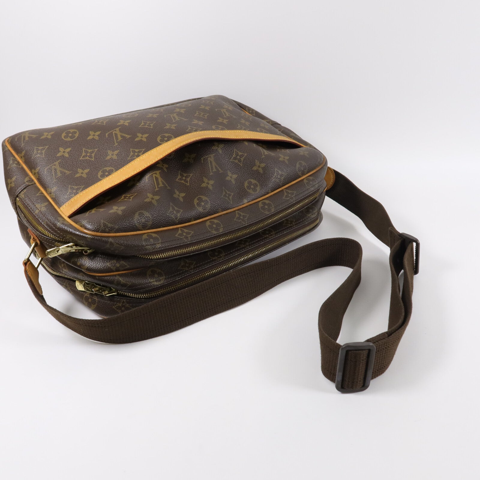 LOUIS VUITTON Monogram Reporter GM肩背袋
