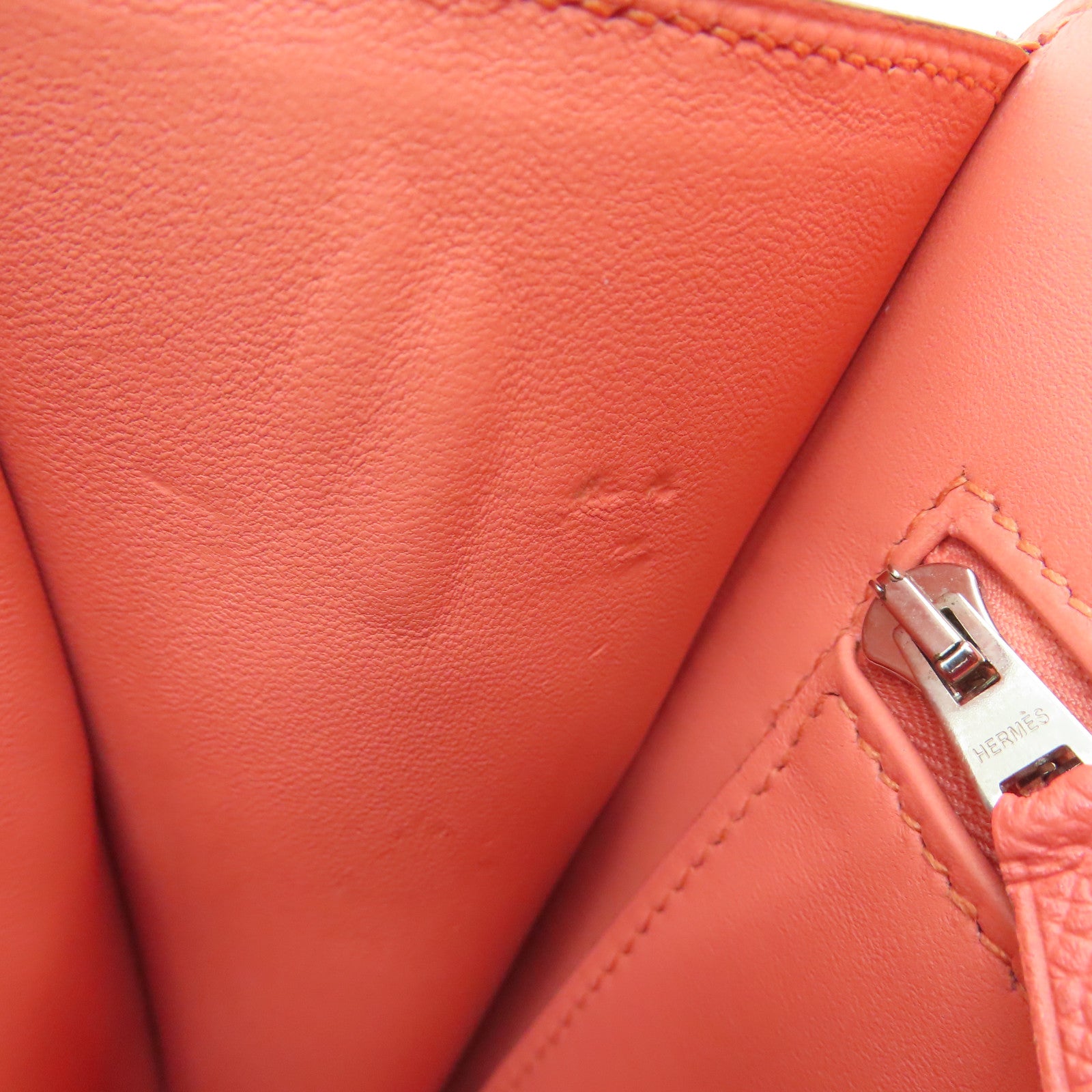 HERMES Epsom皮革Constance 24银扣肩背袋Flamingo