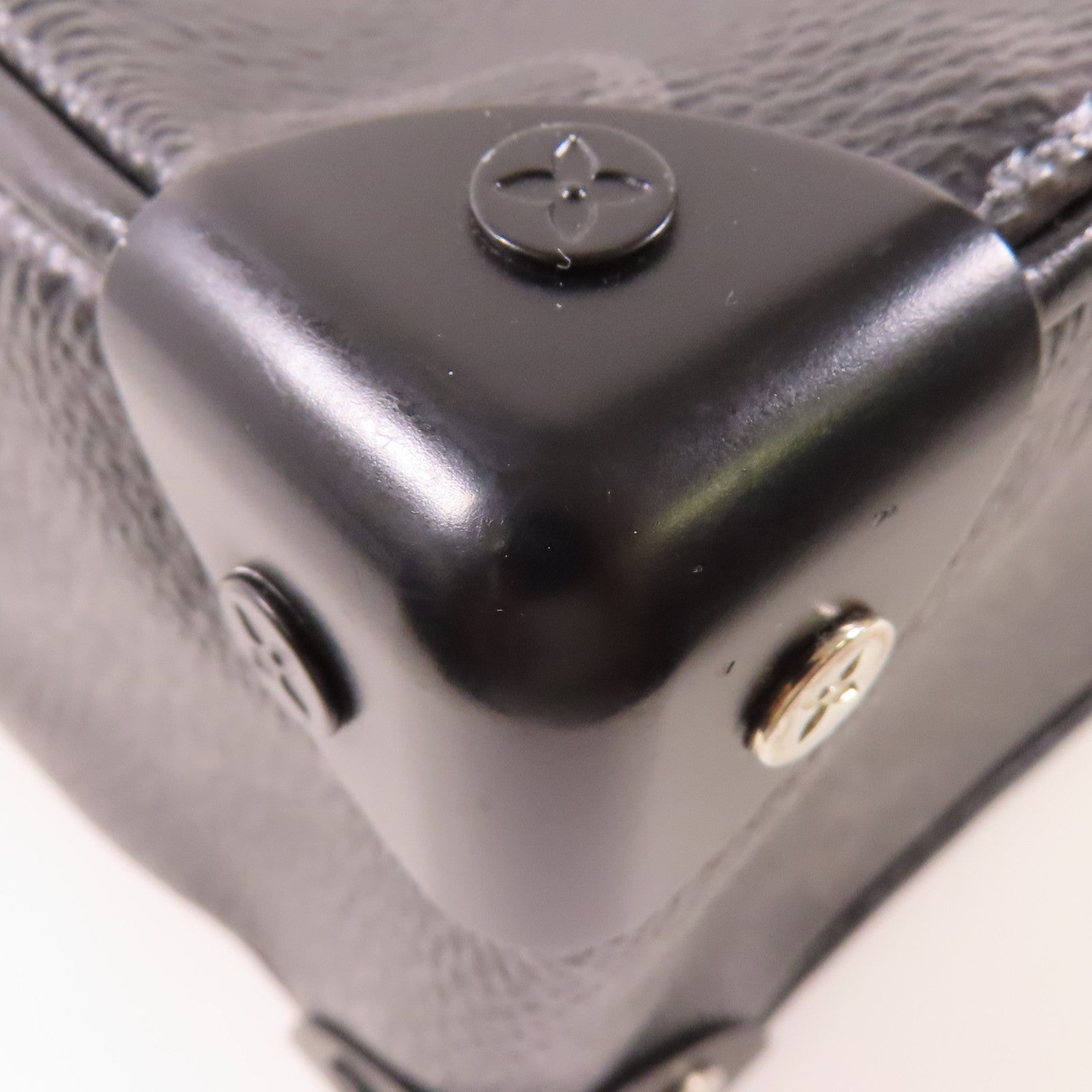 LOUIS VUITTON Monogram Eclipse Mini Soft Trunk肩背袋