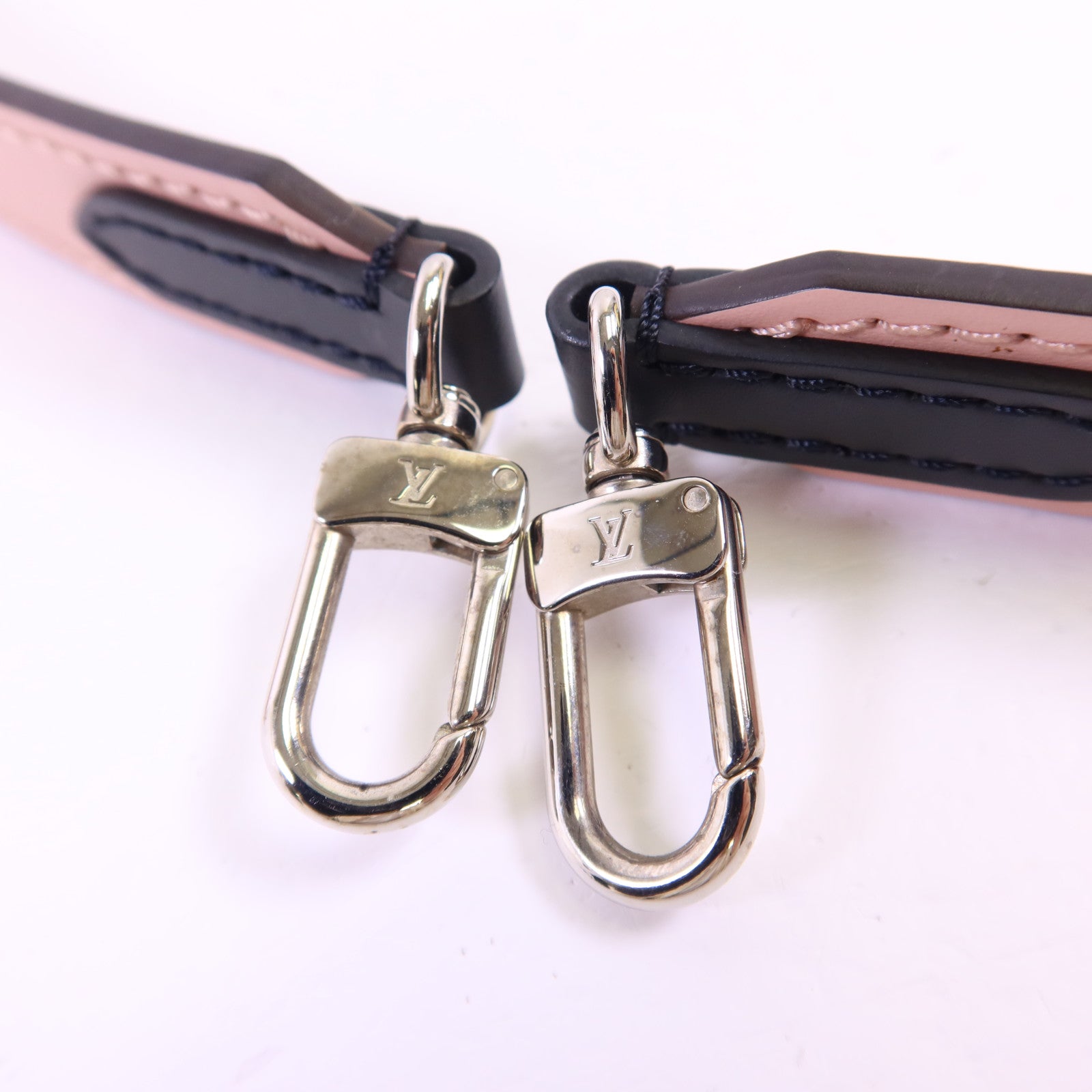 LOUIS VUITTON Epi Petit Sac Plat銀扣手挽肩背兩用袋